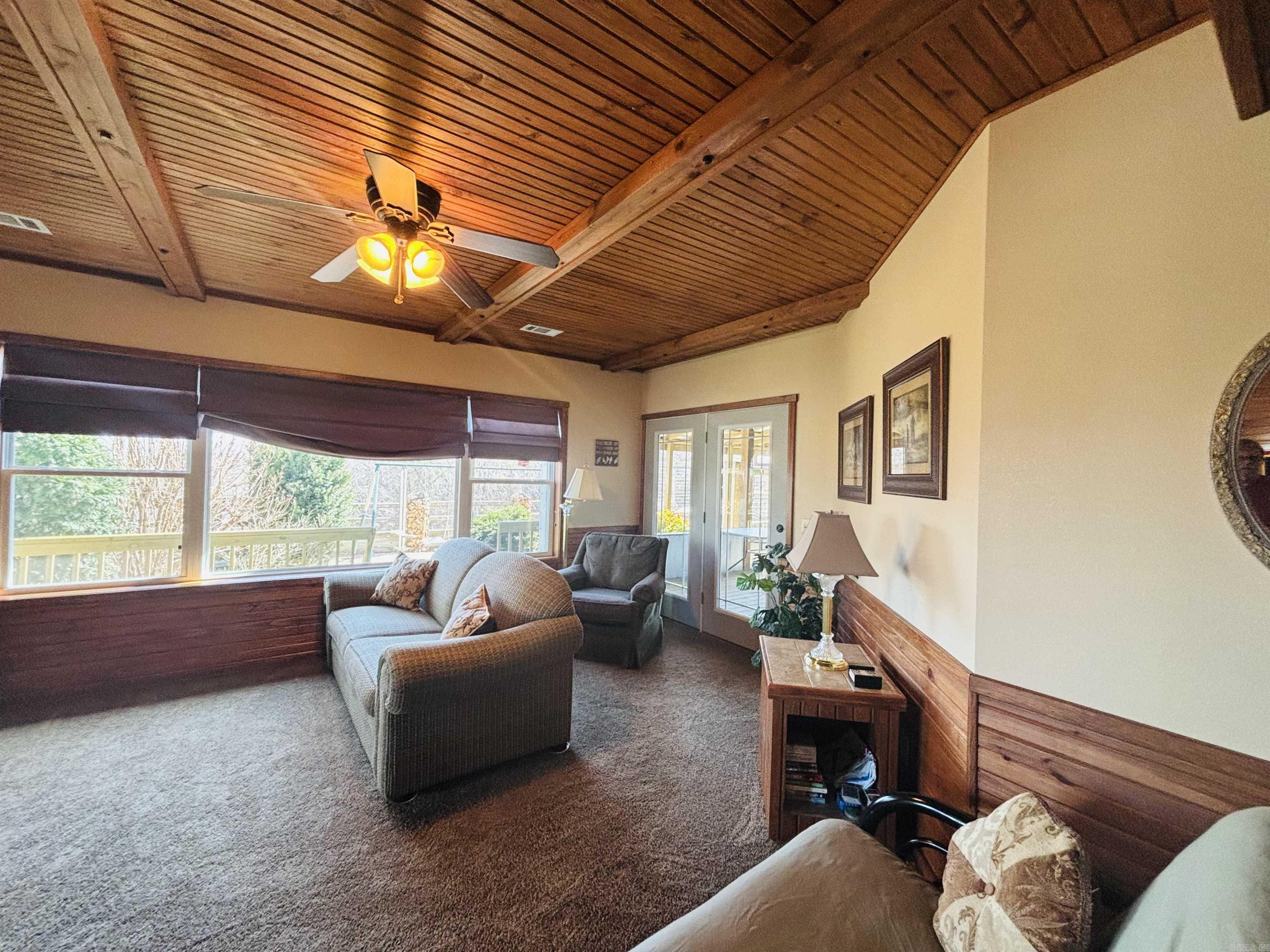 12898  14 W  Mountain View, AR