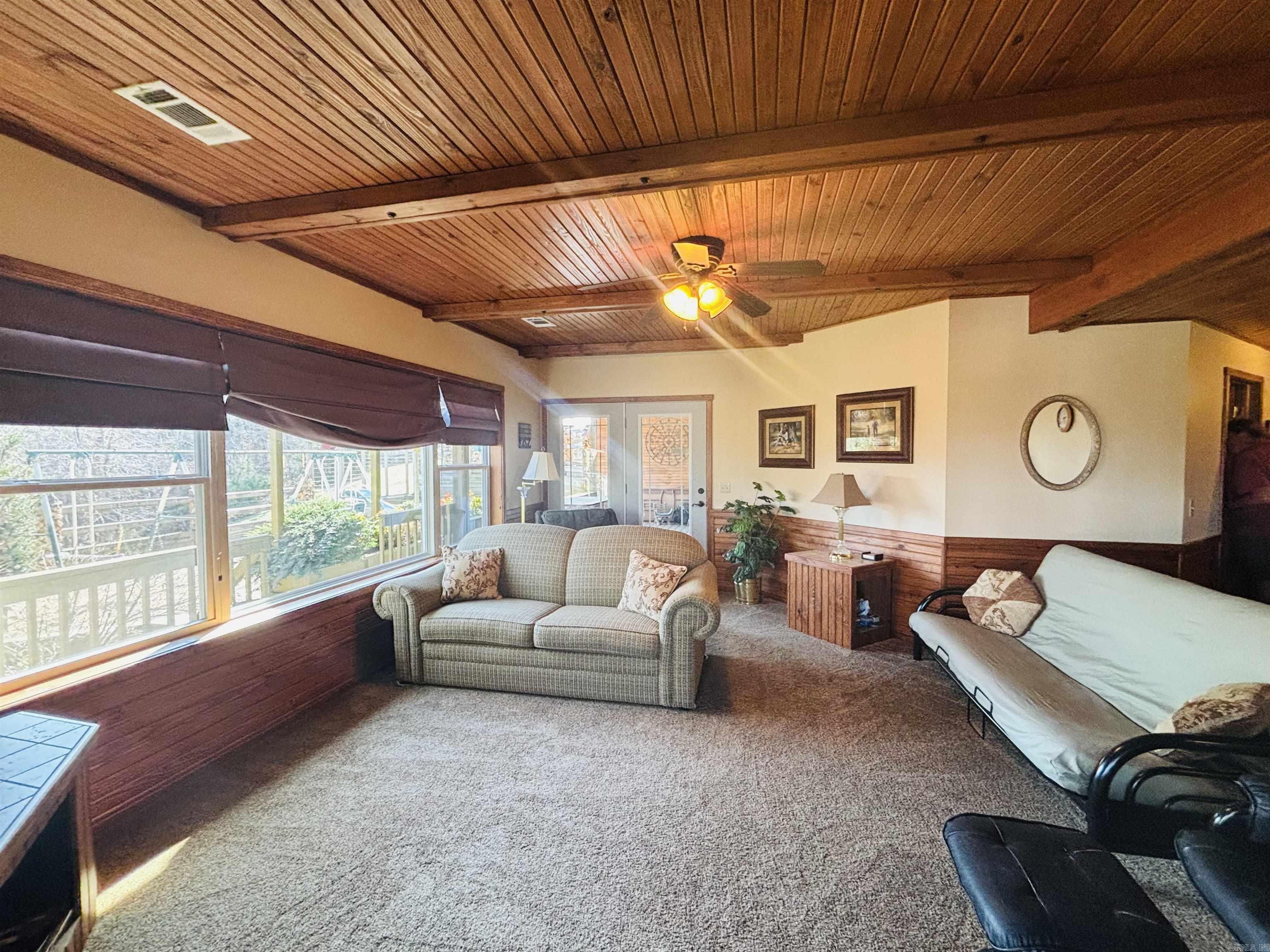 12898  14 W  Mountain View, AR