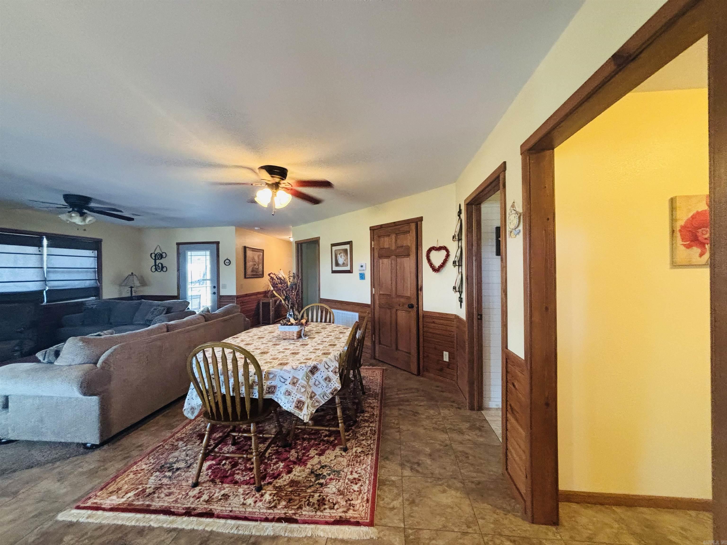 12898  14 W  Mountain View, AR