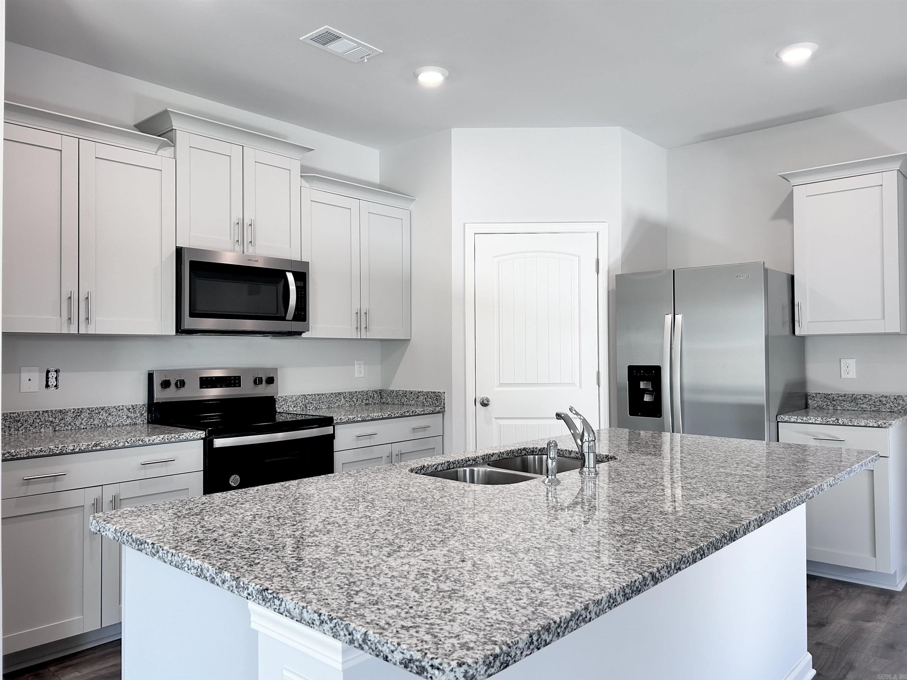 737 Edgemont Circle Jonesboro, AR 72405