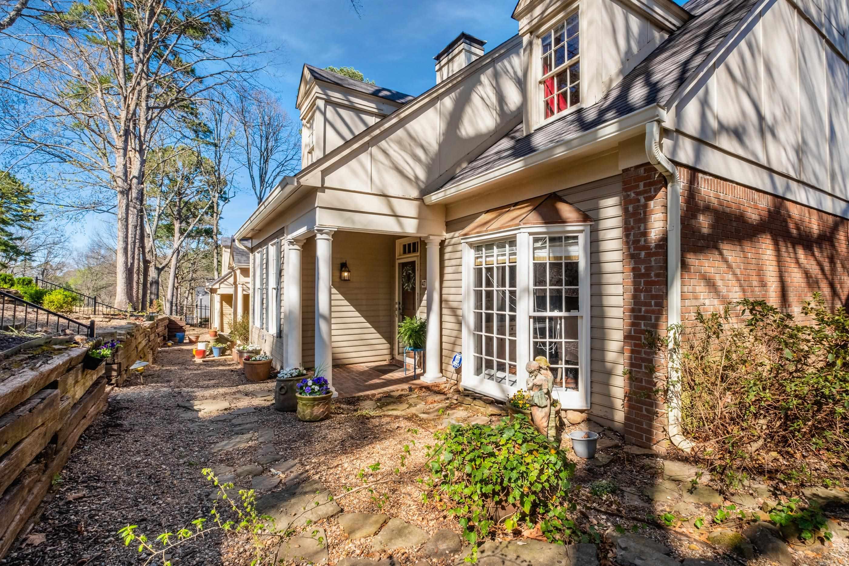 47  Windsor  Little Rock, AR