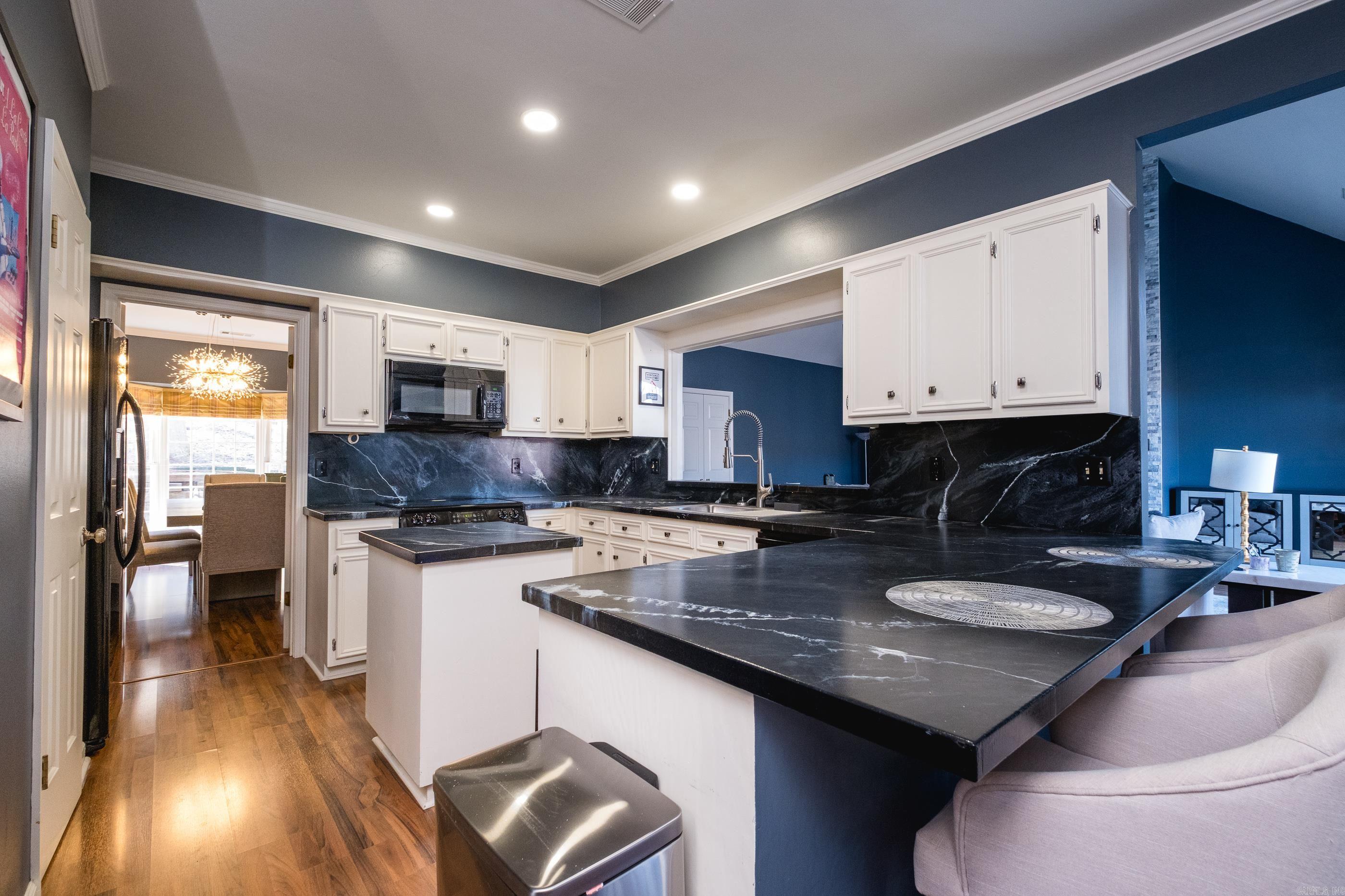 47  Windsor  Little Rock, AR