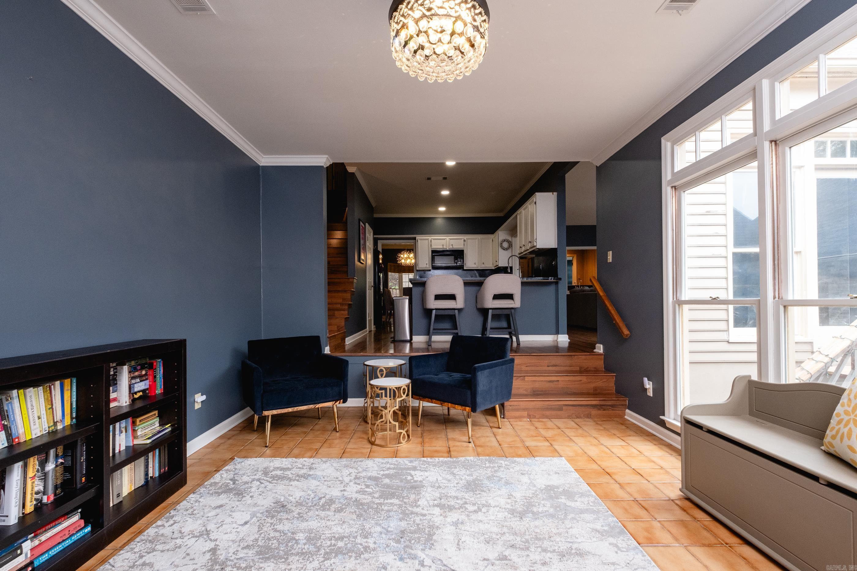 47  Windsor  Little Rock, AR
