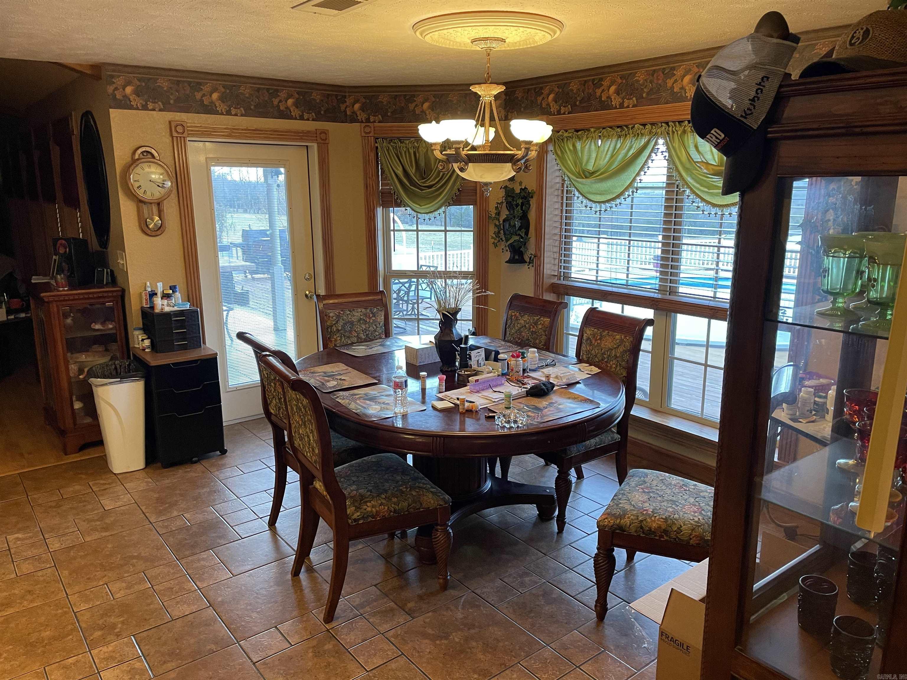 571  Honeysuckle Road  Bald Knob, AR