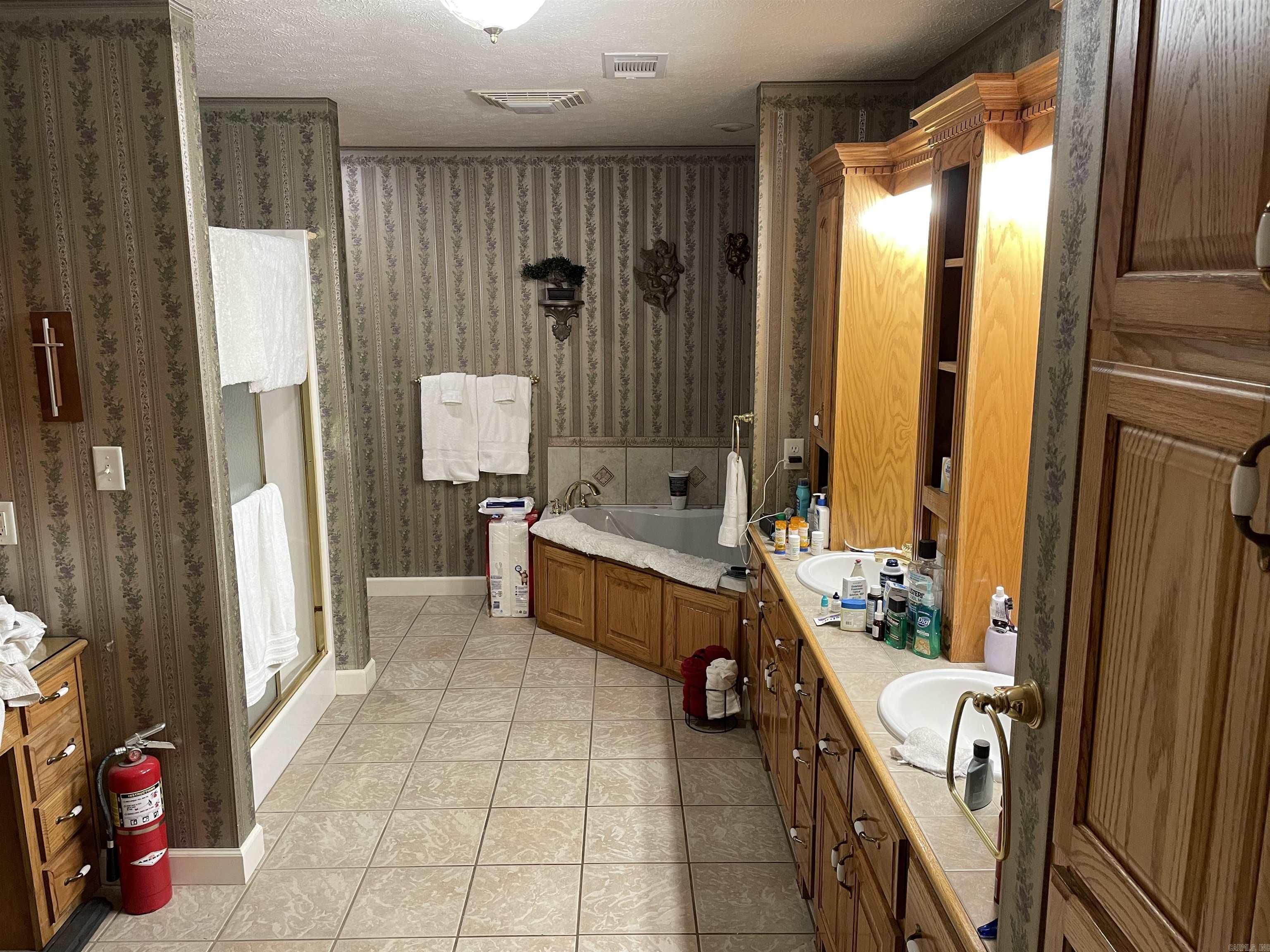 571  Honeysuckle Road  Bald Knob, AR