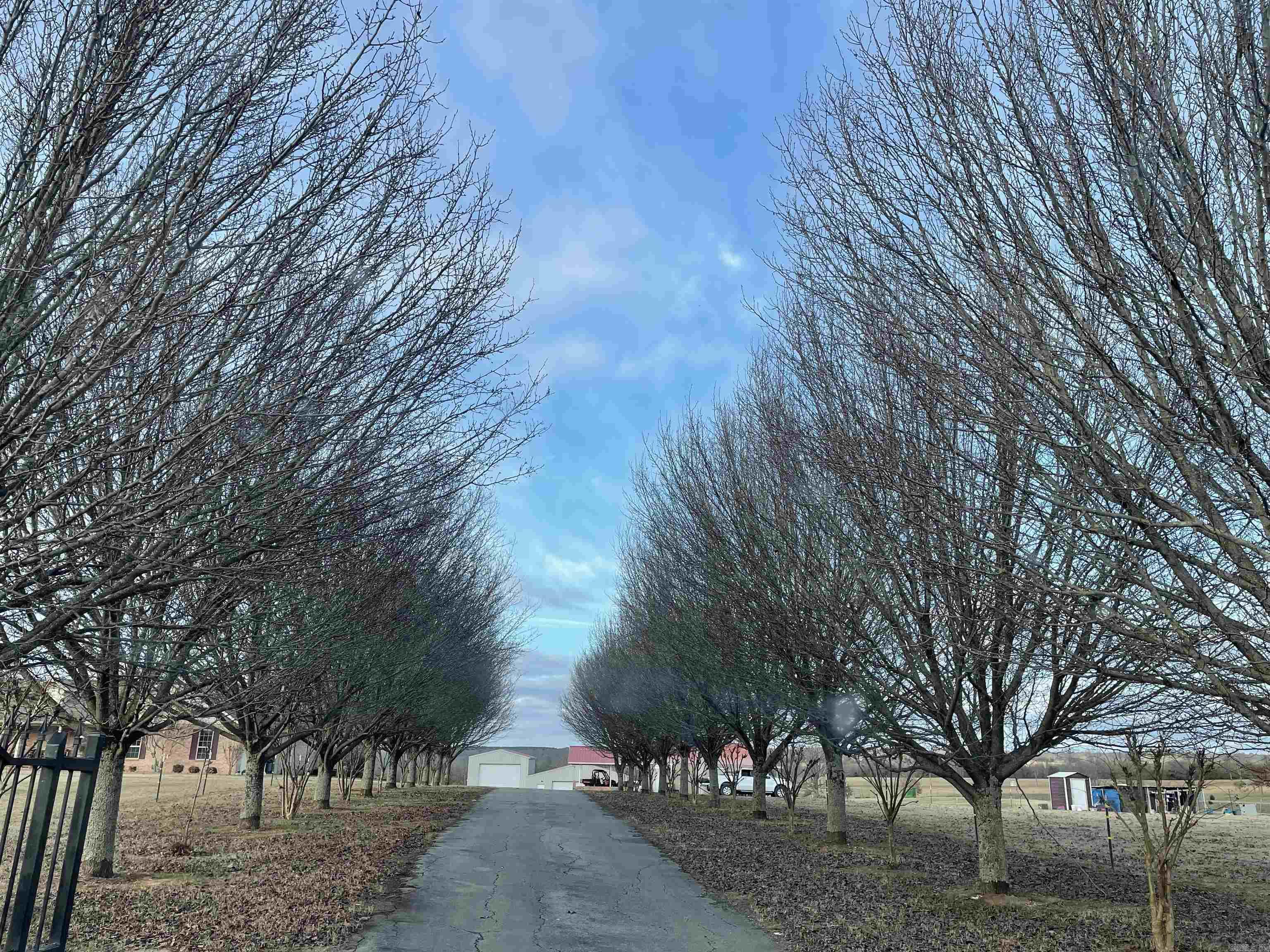 571  Honeysuckle Road  Bald Knob, AR