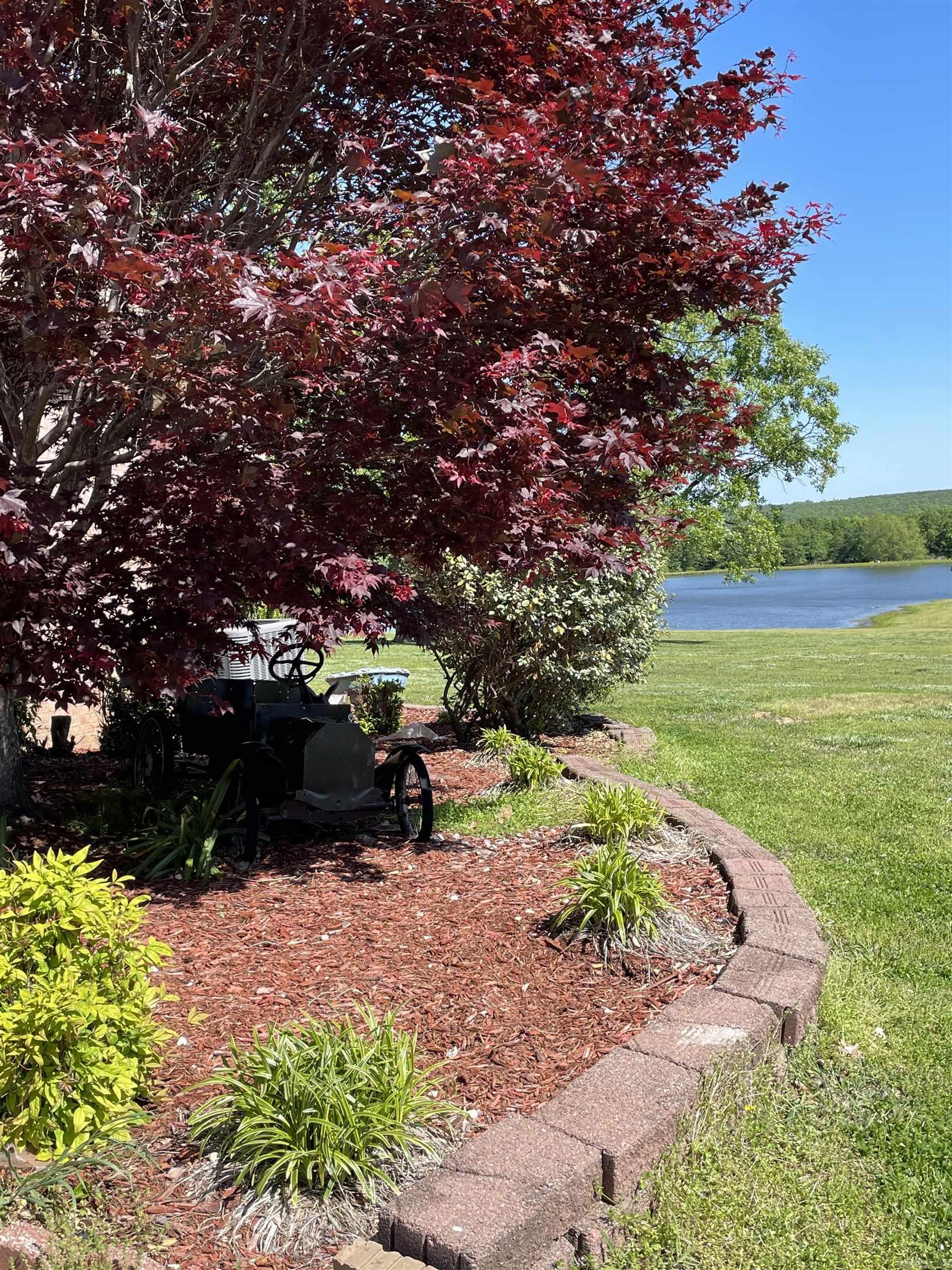 571 Honeysuckle Road  Bald Knob, AR