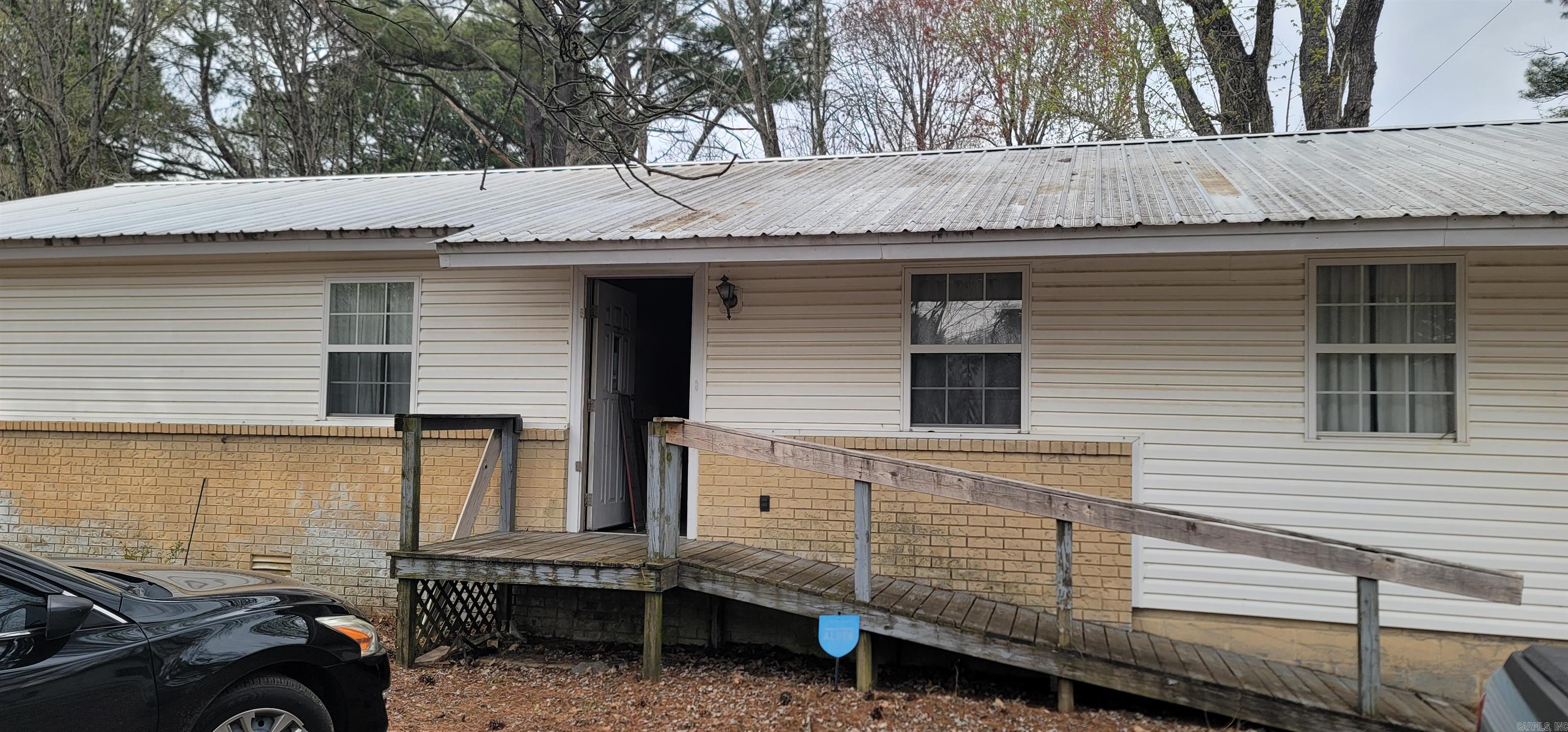 211  Mckee St  Pangburn, AR