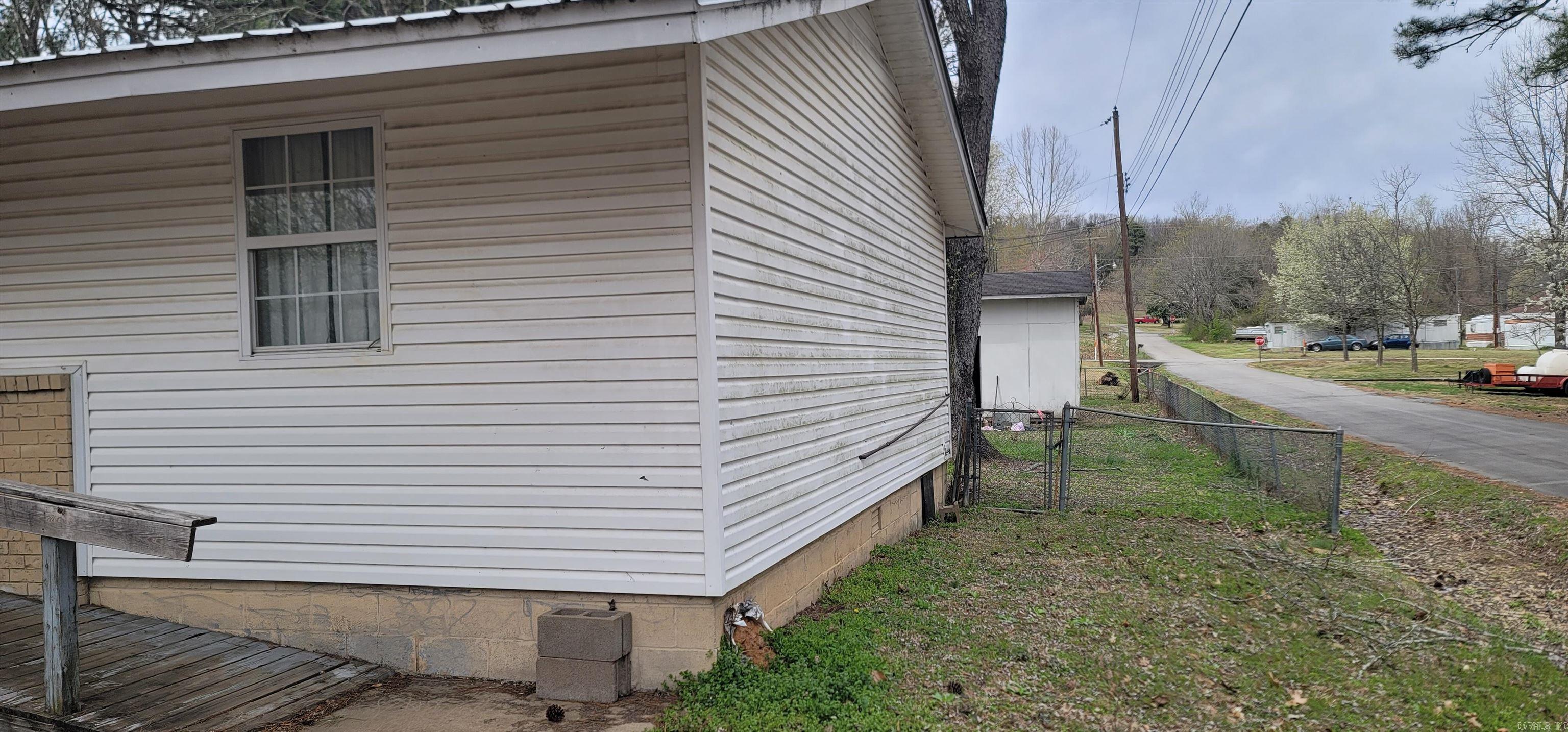 211  Mckee St  Pangburn, AR