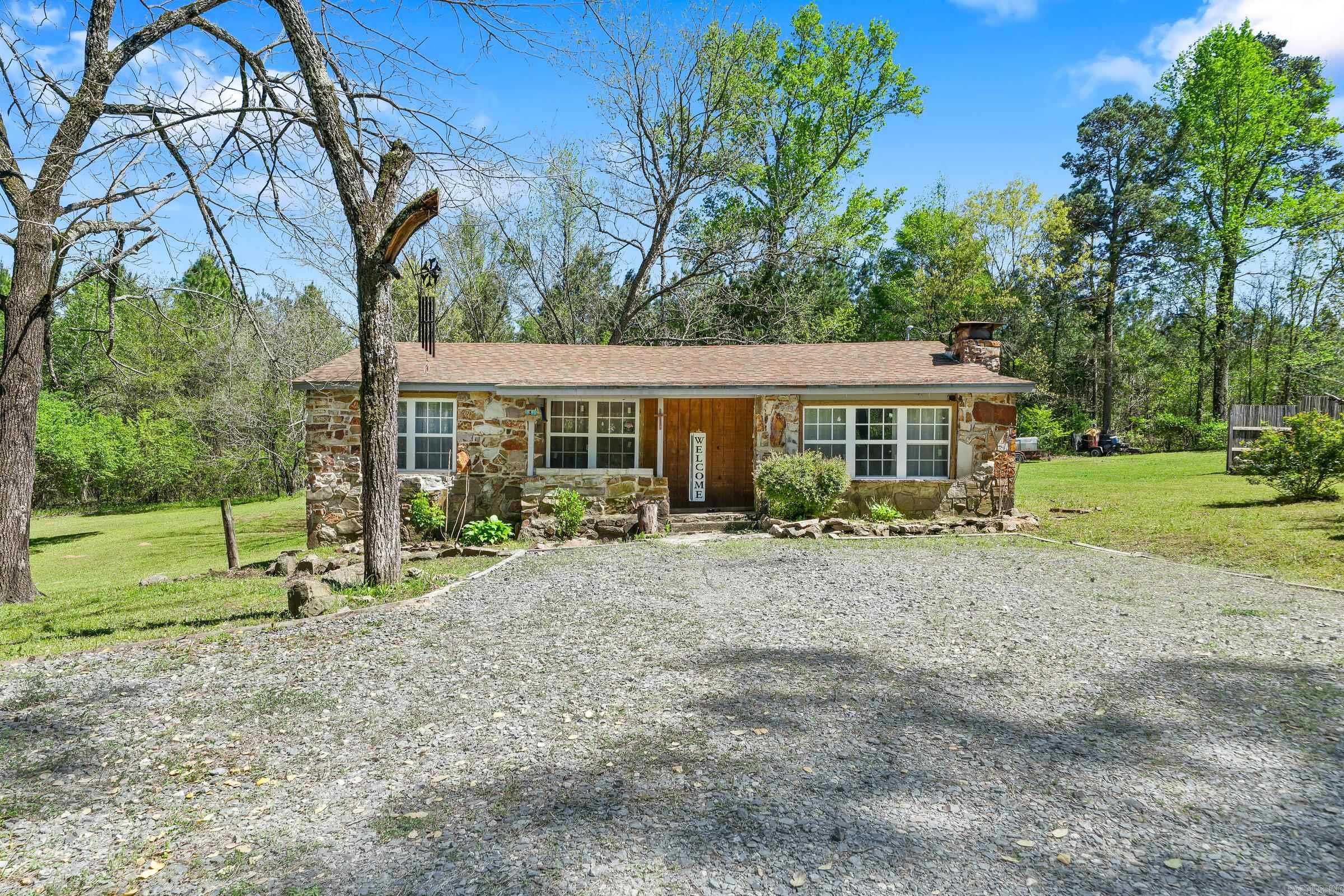 355  Mt Pleasant  De Queen, AR