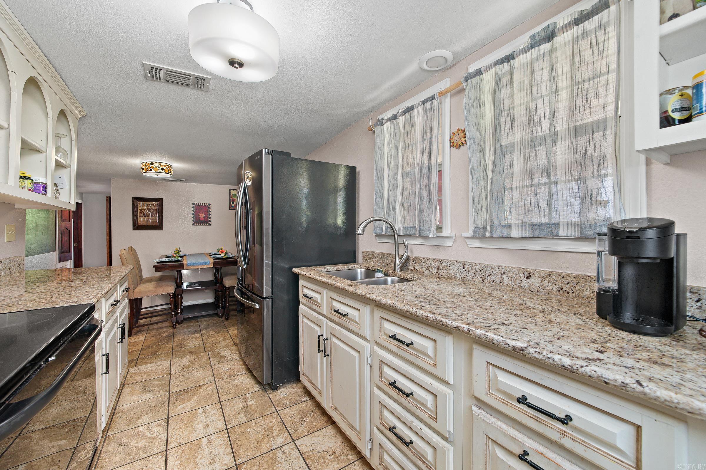 355  Mt Pleasant  De Queen, AR
