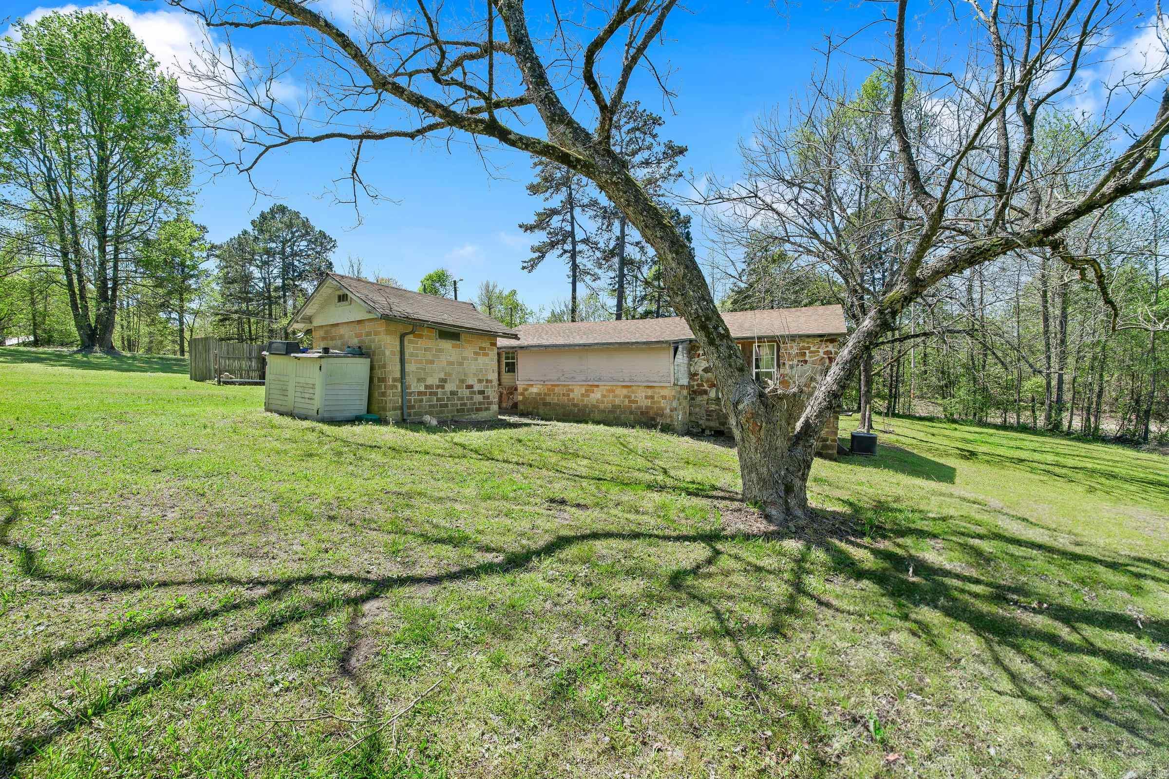 355  Mt Pleasant  De Queen, AR