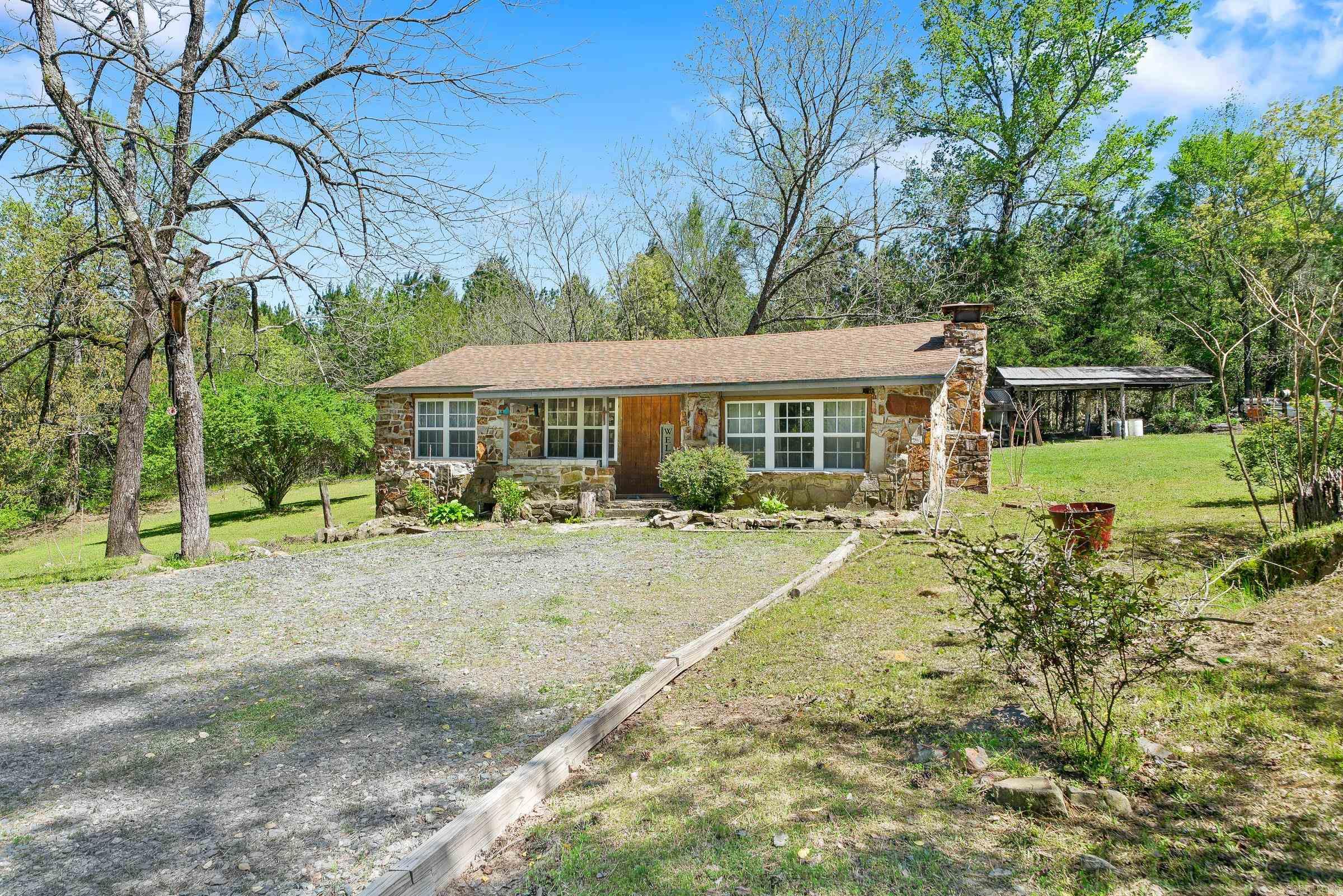 355  Mt Pleasant  De Queen, AR