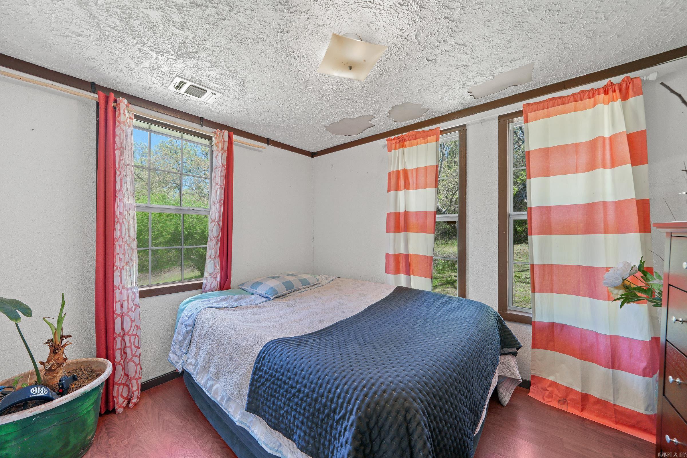 355  Mt Pleasant  De Queen, AR