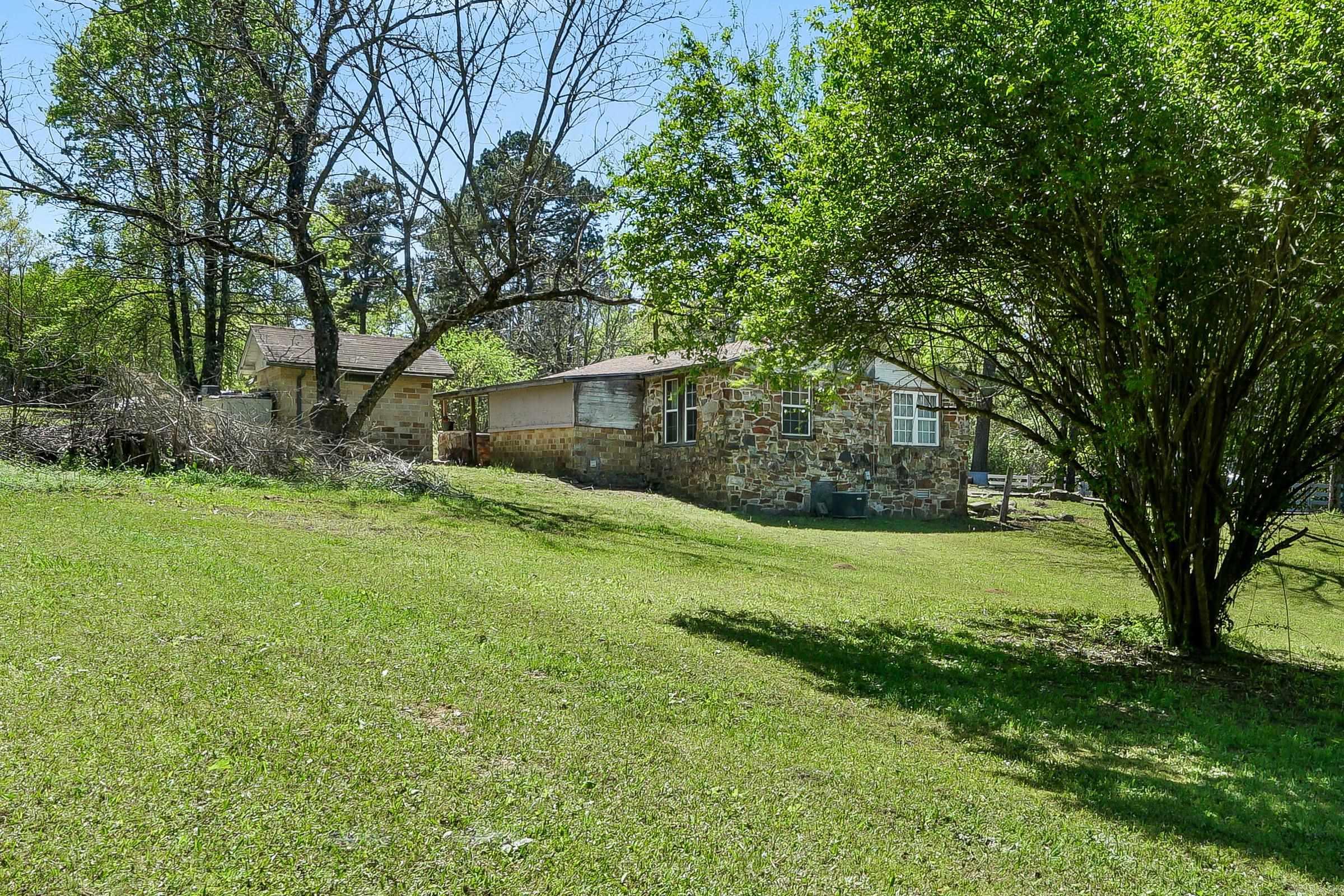 355  Mt Pleasant  De Queen, AR