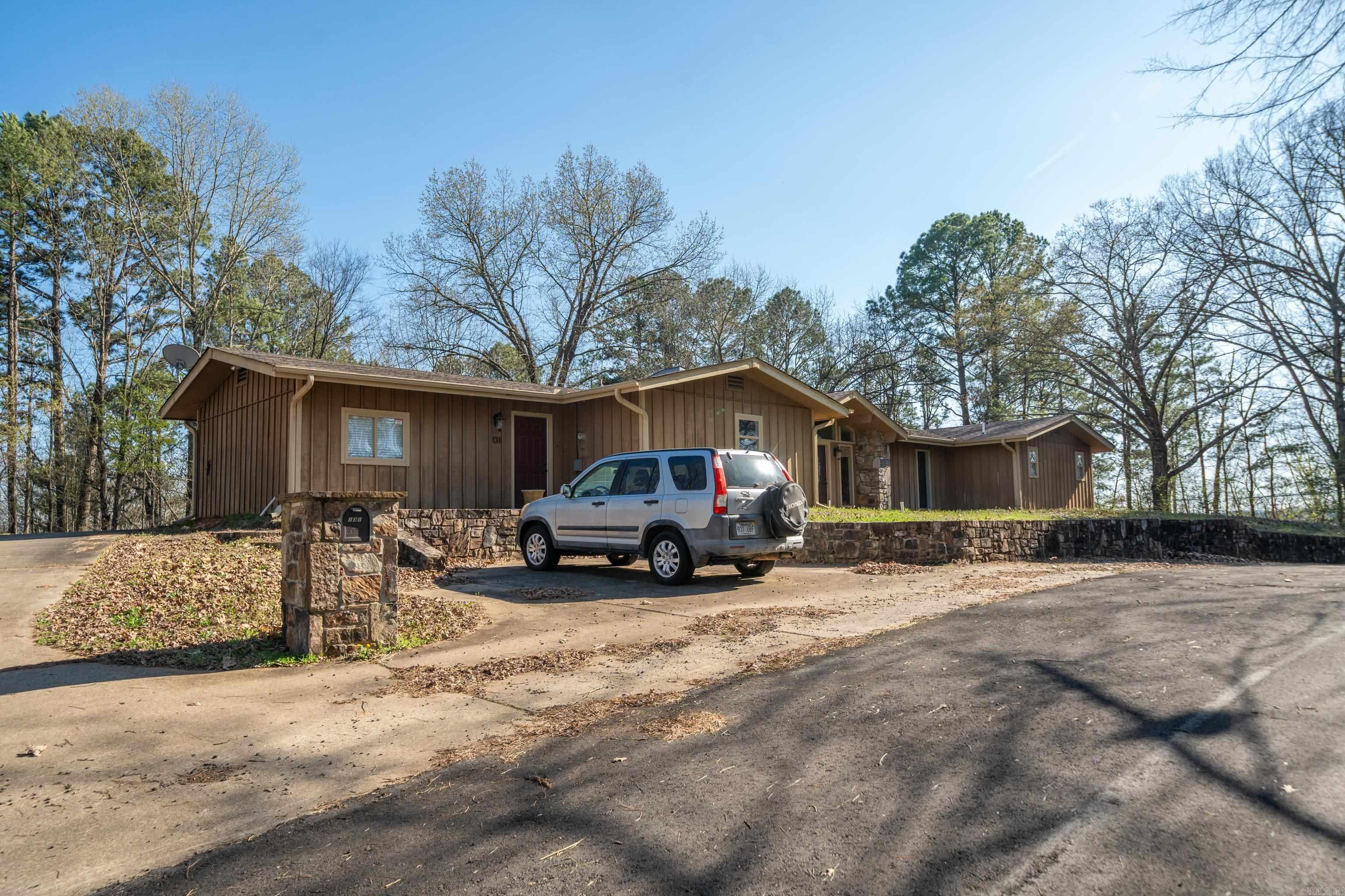 131  Dollie  Hot Springs, AR