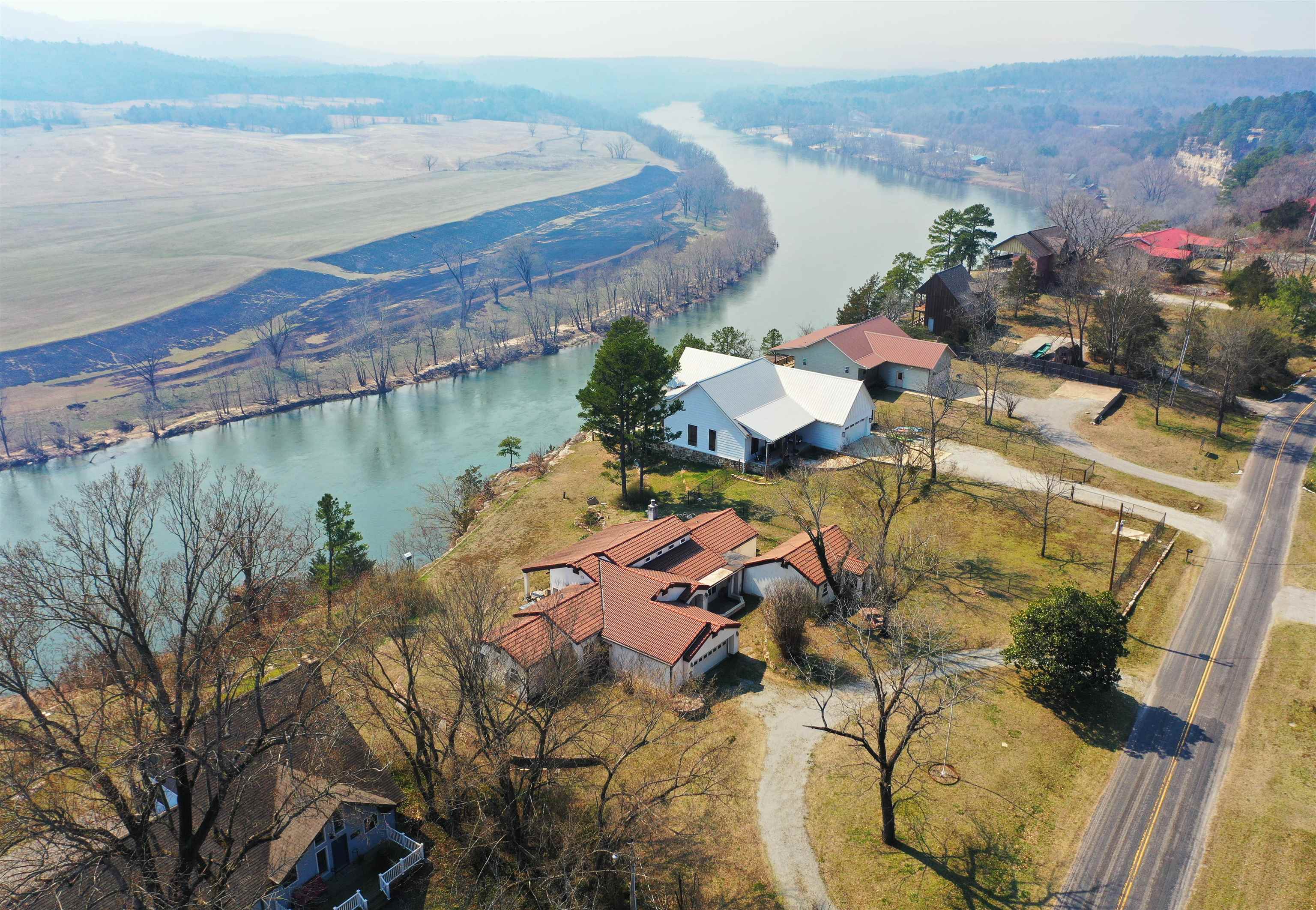 258  Chessman Ferry  Calico Rock, AR