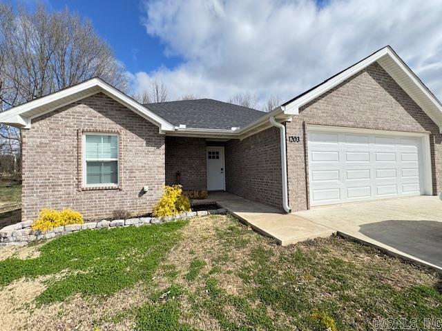 1203  William Hall Dr  Paragould, AR