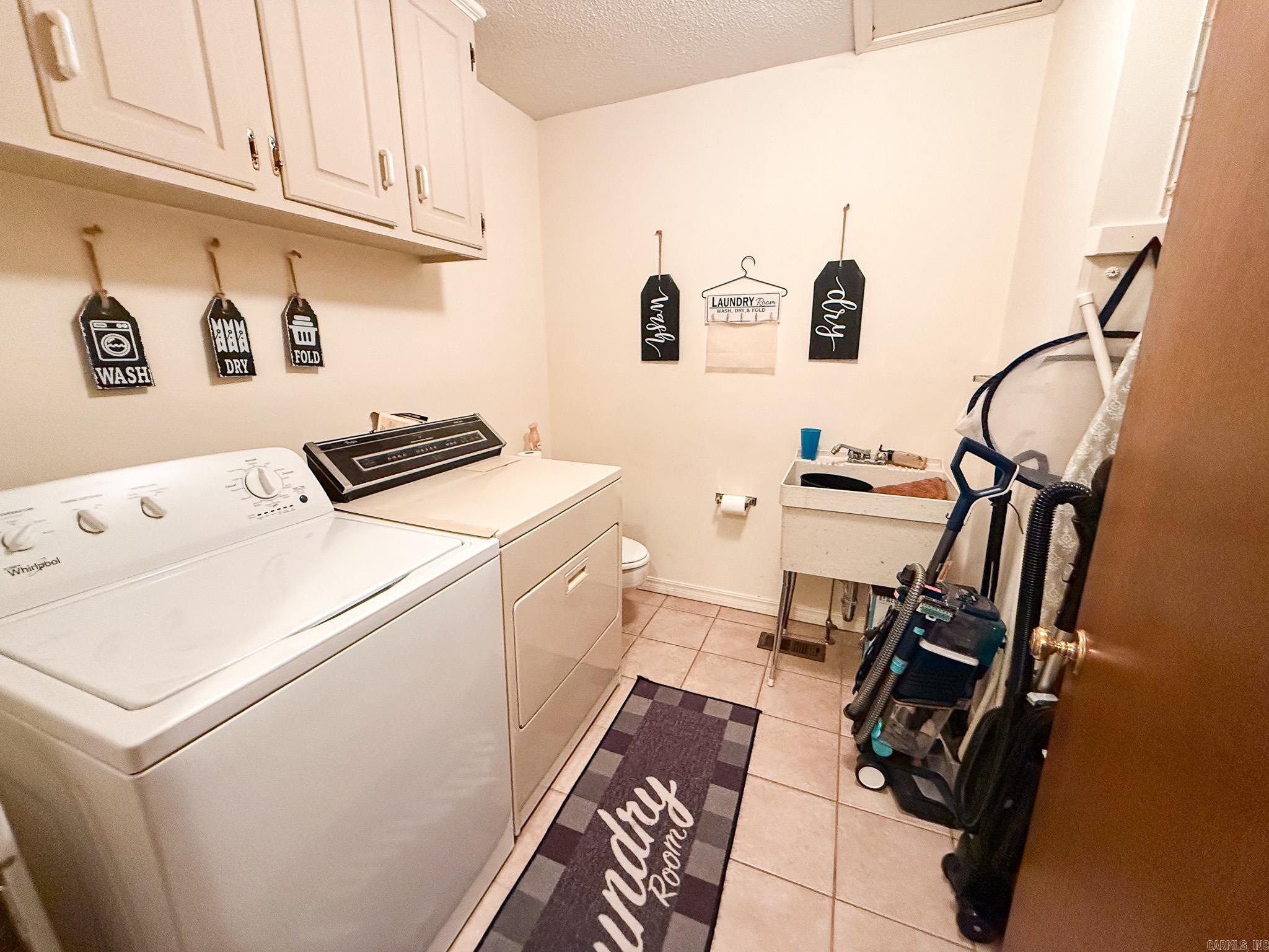 180  Pine Knot  Fairfield Bay, AR