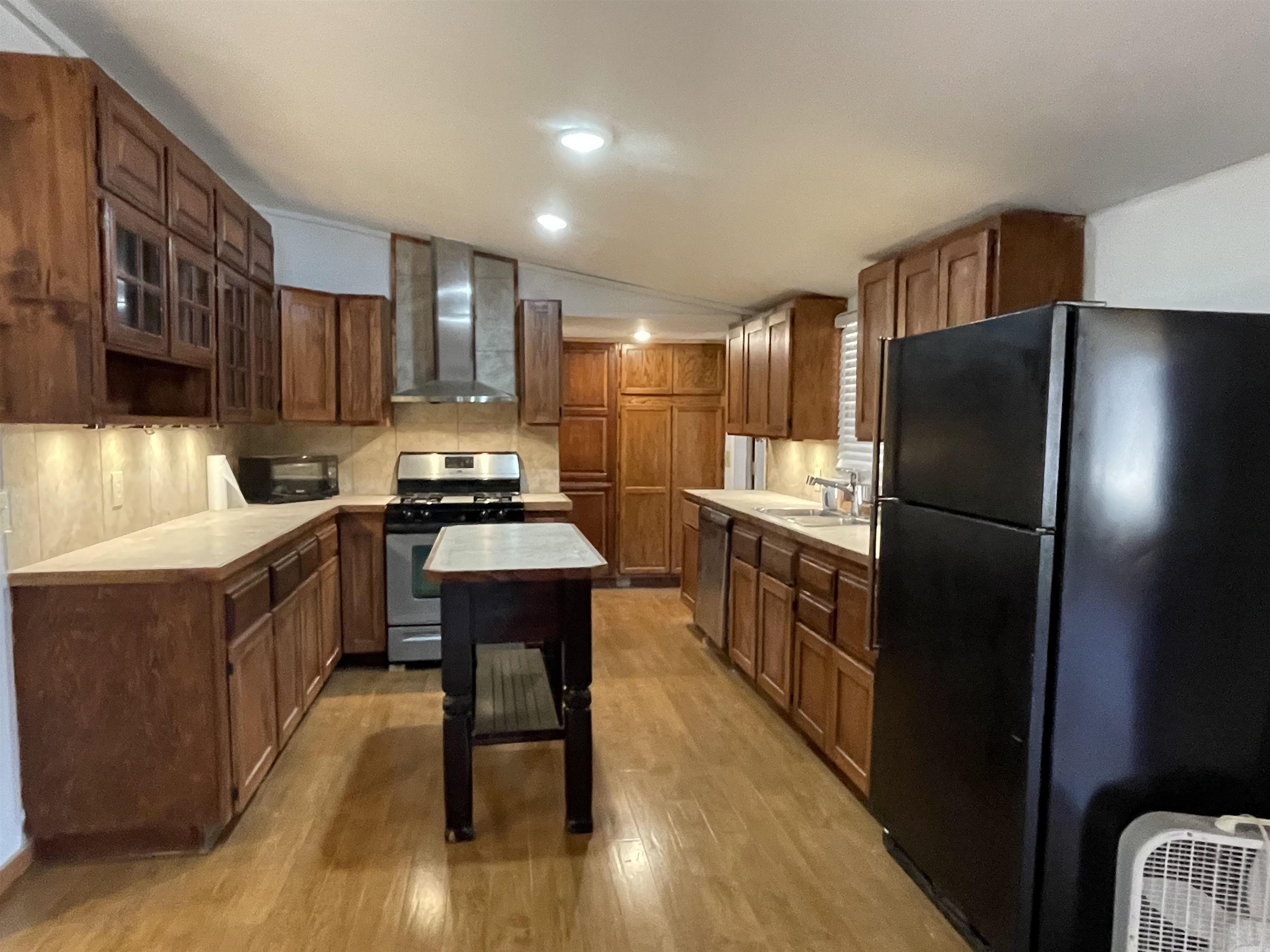 1770 Old Hickory Road Shirley, AR 72153