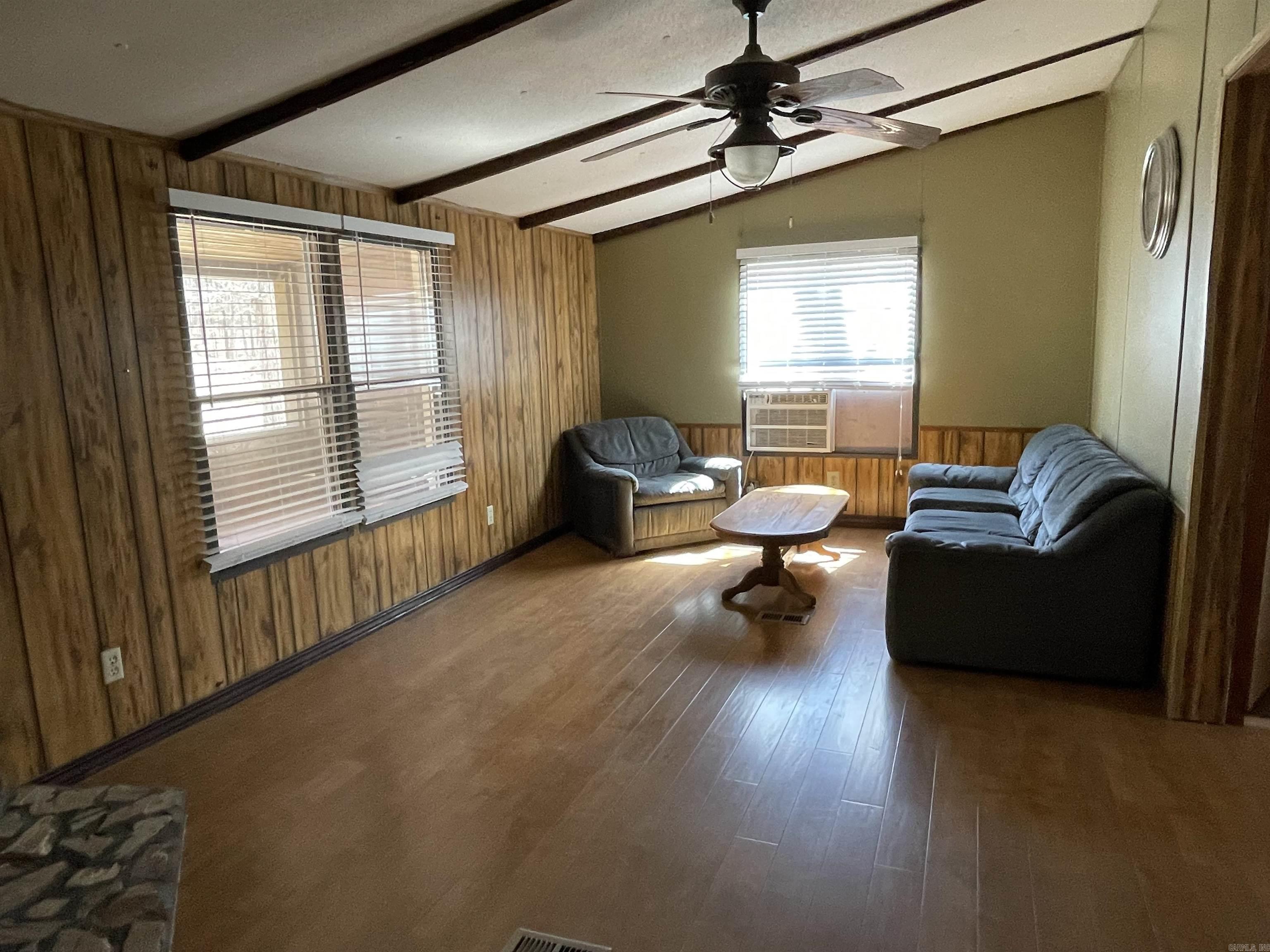 1770 Old Hickory Road Shirley, AR 72153