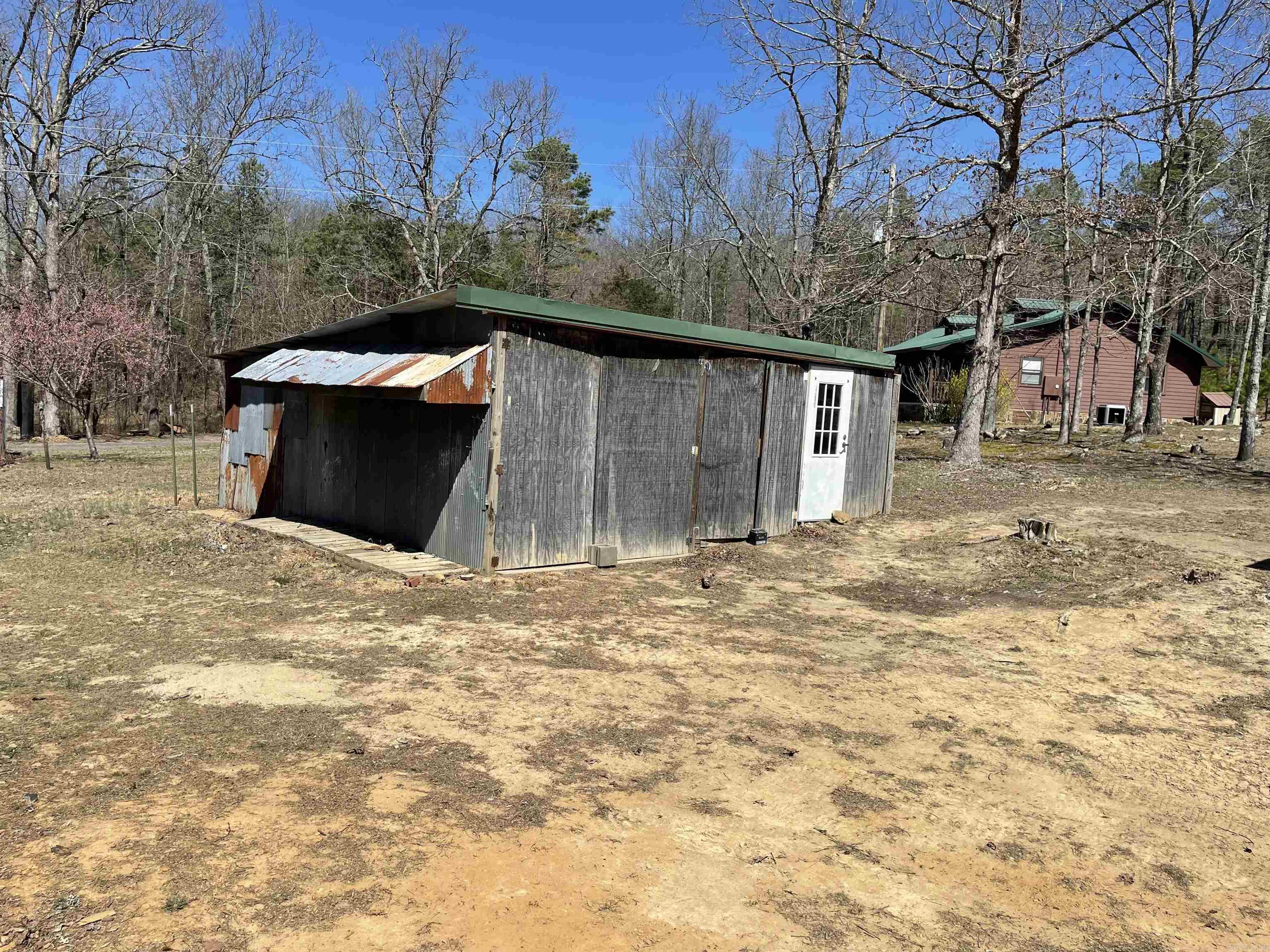 1770 Old Hickory Road Shirley, AR 72153