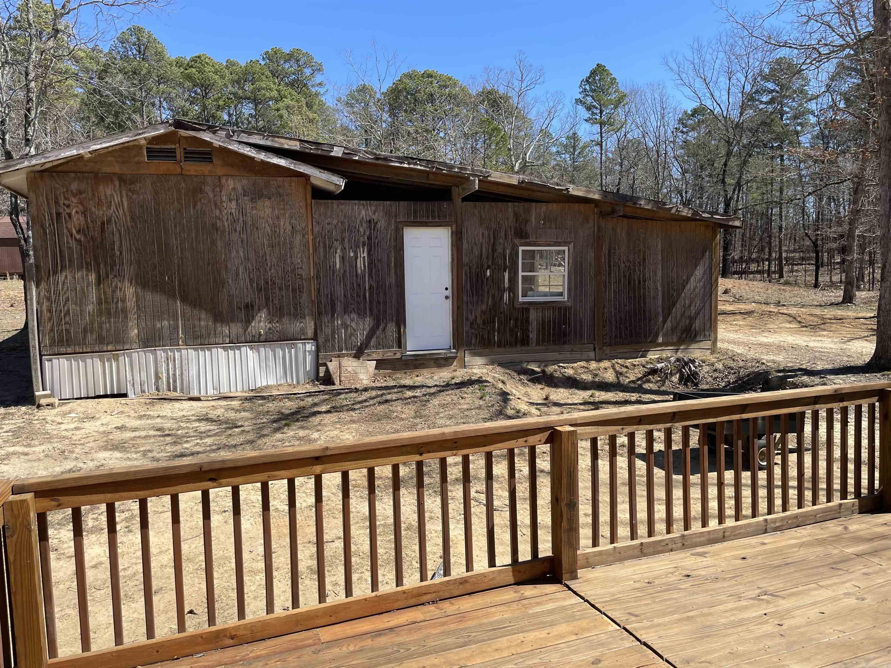 1770 Old Hickory Road Shirley, AR 72153