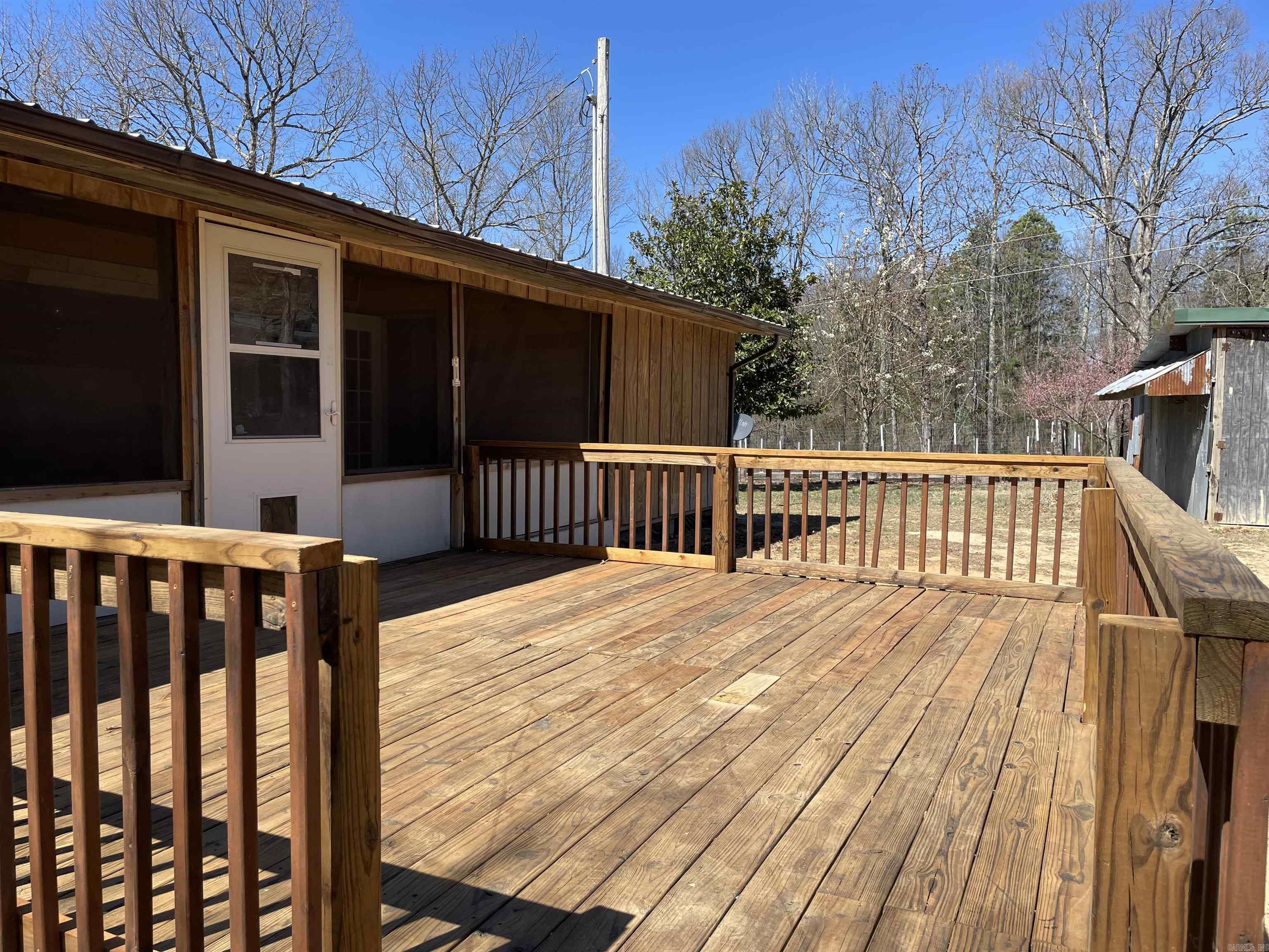 1770 Old Hickory Road Shirley, AR 72153