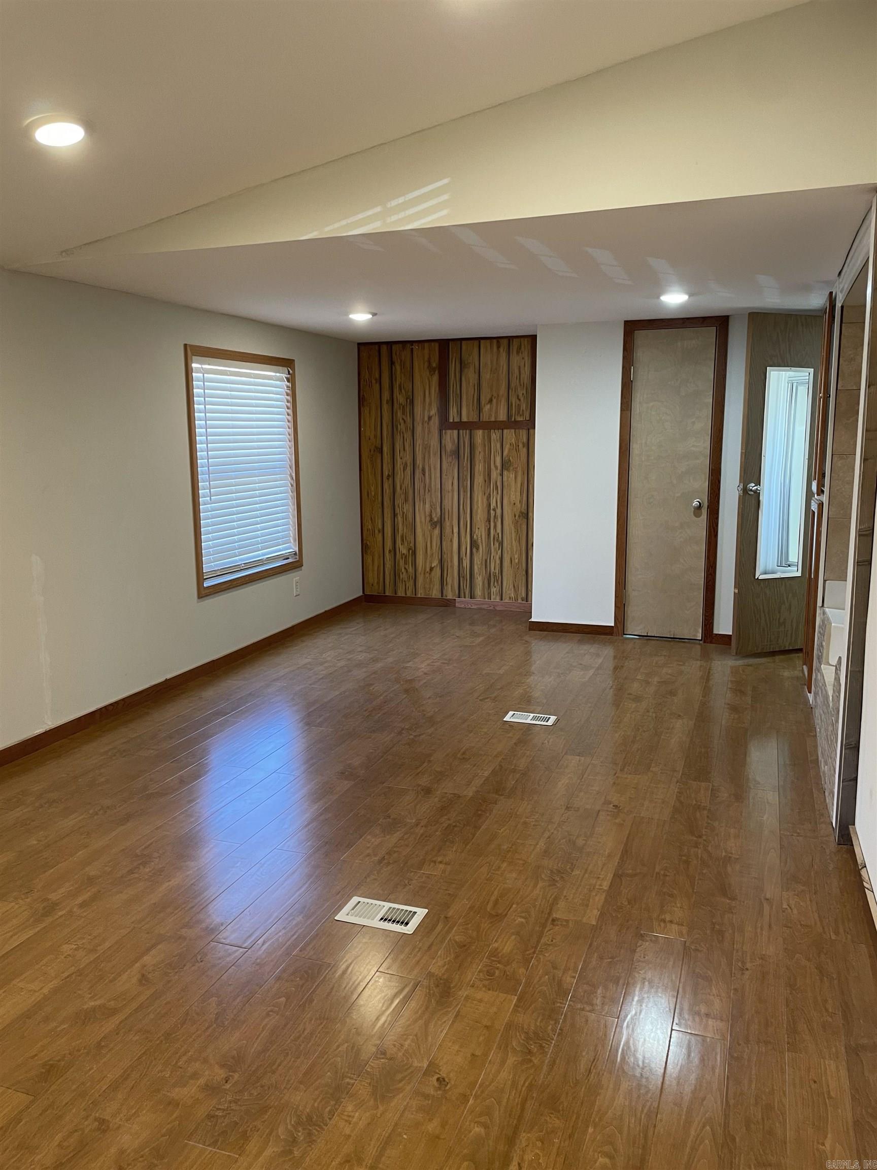 1770 Old Hickory Road Shirley, AR 72153