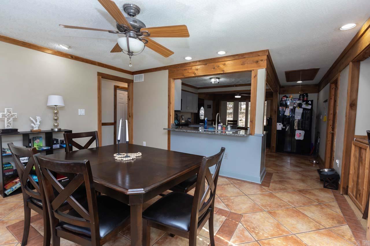 50  Prince Dr  Maumelle, AR