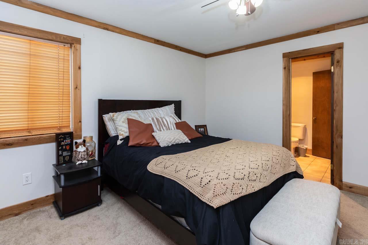 50  Prince Dr  Maumelle, AR