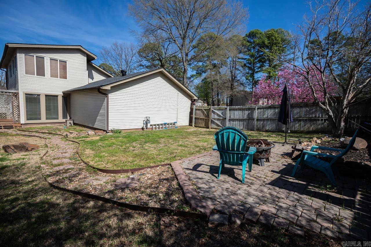 50  Prince Dr  Maumelle, AR