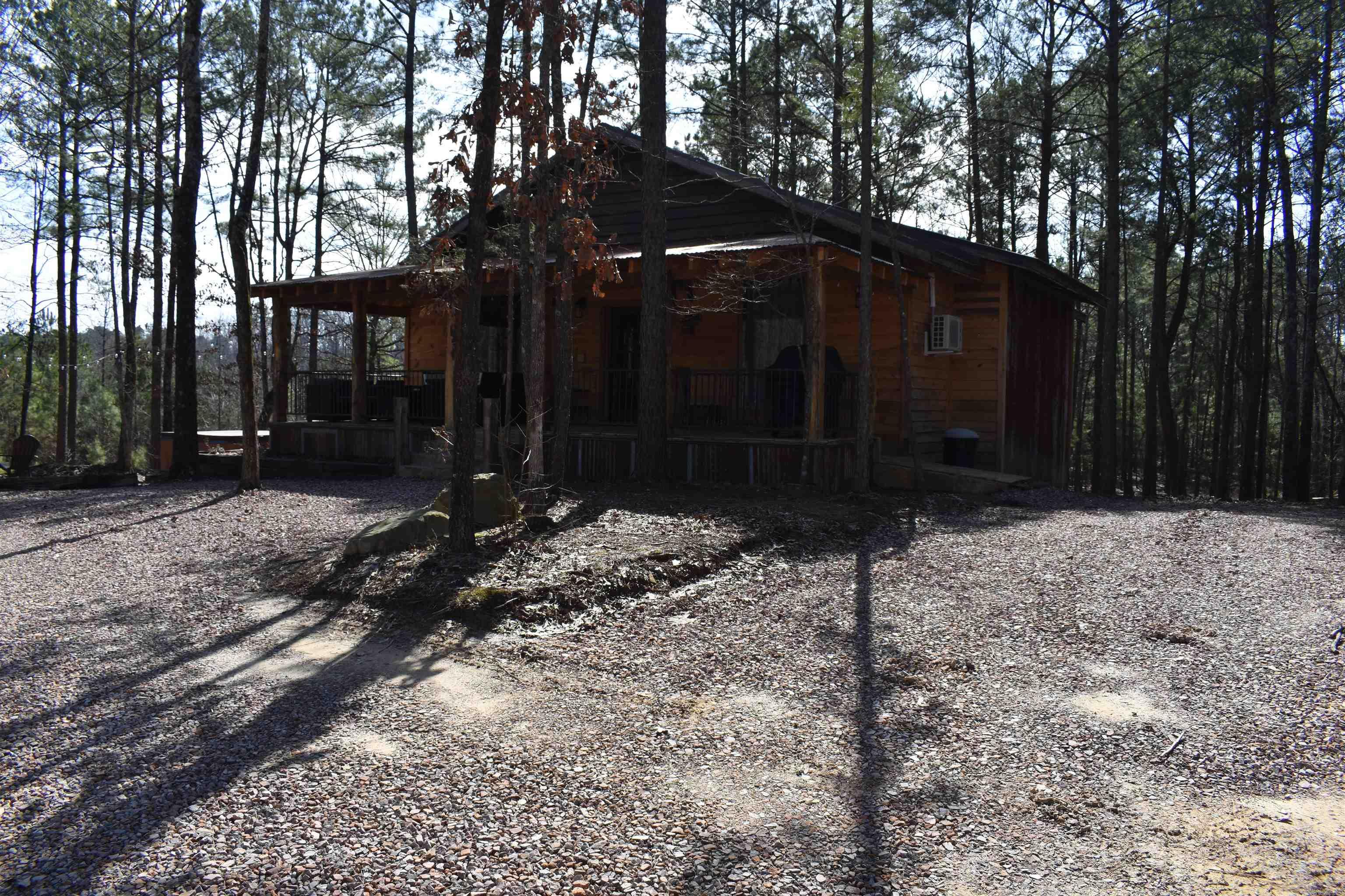 45  Rustic Way  Amity, AR