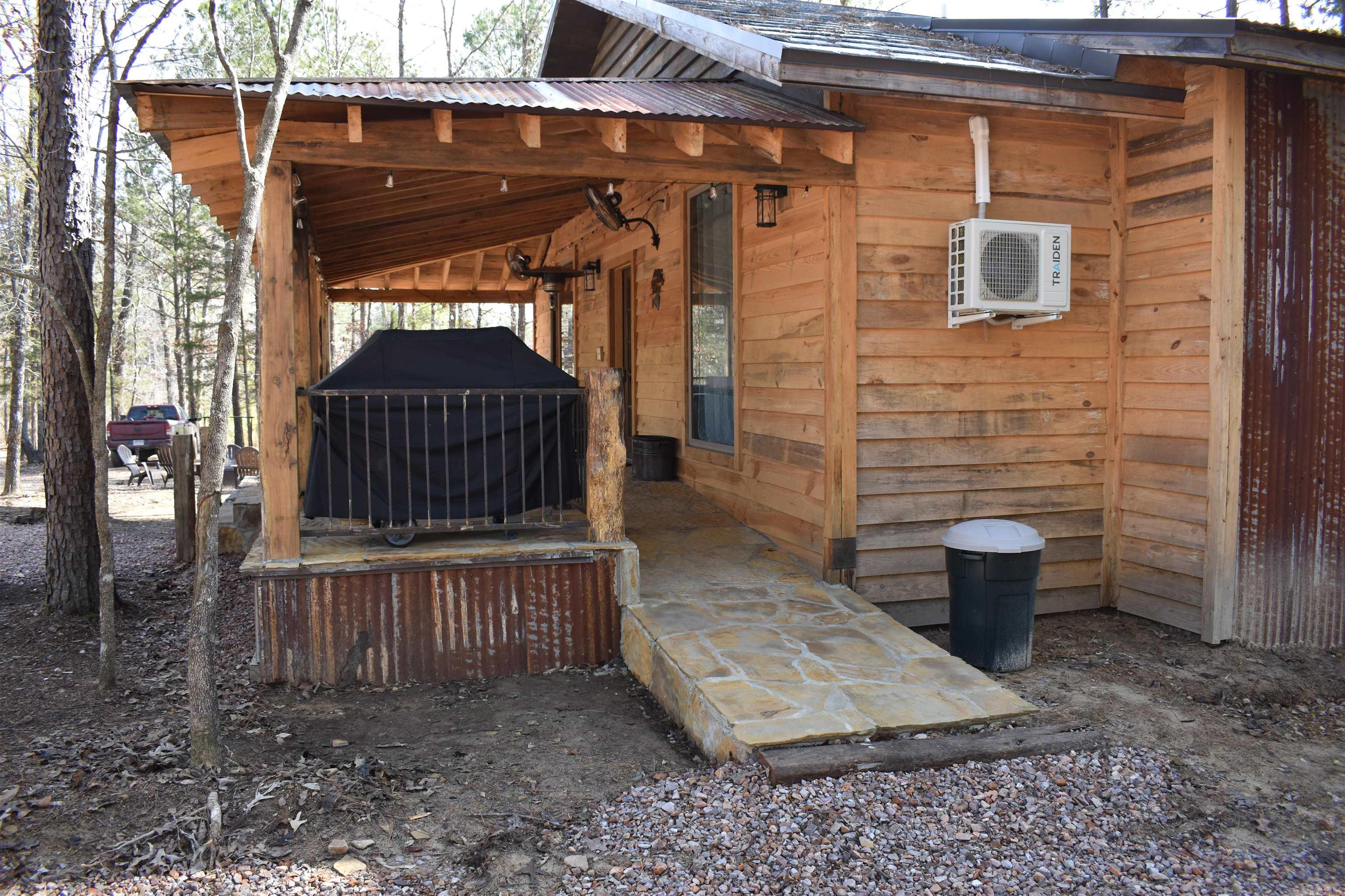 45  Rustic Way  Amity, AR