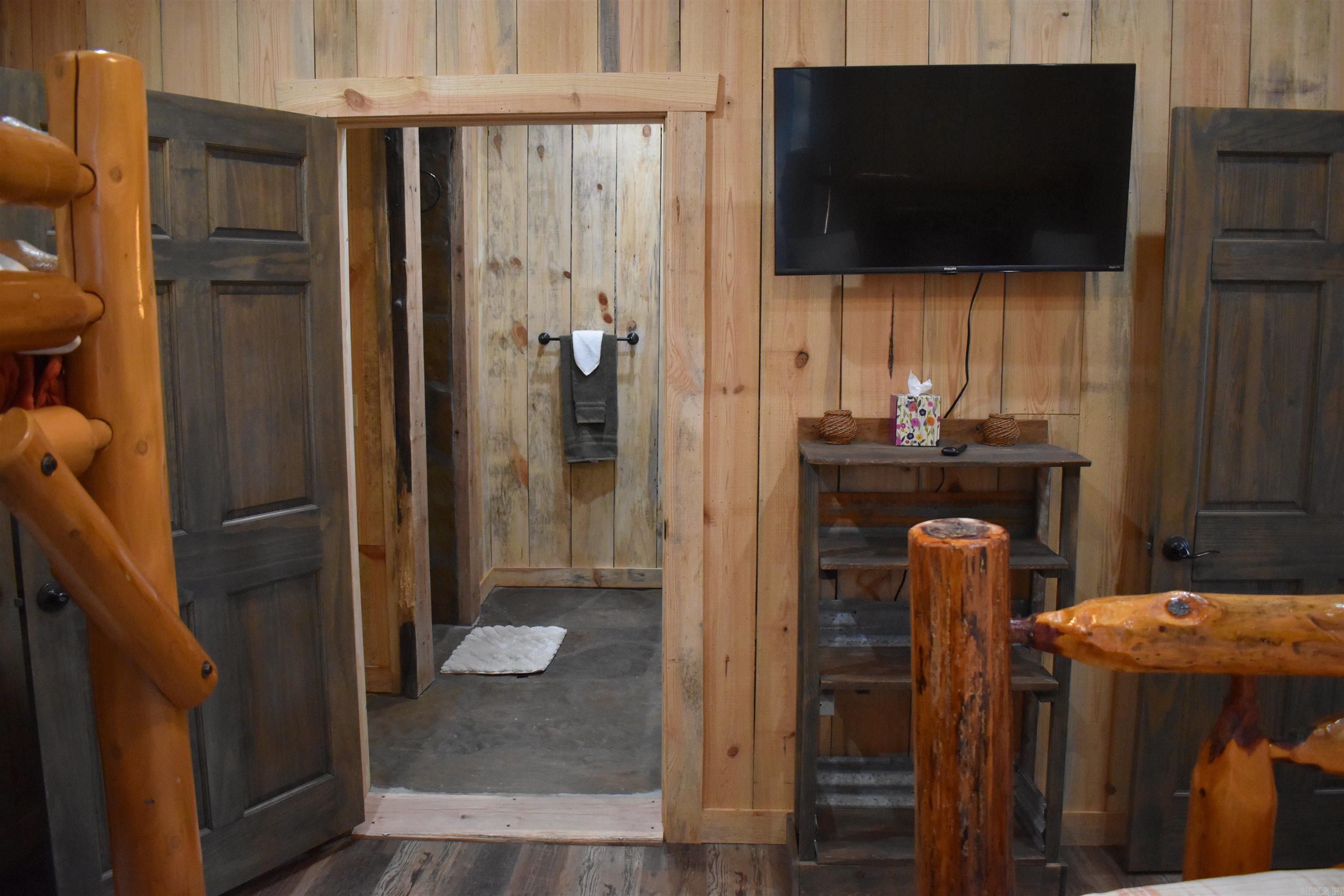 45  Rustic Way  Amity, AR