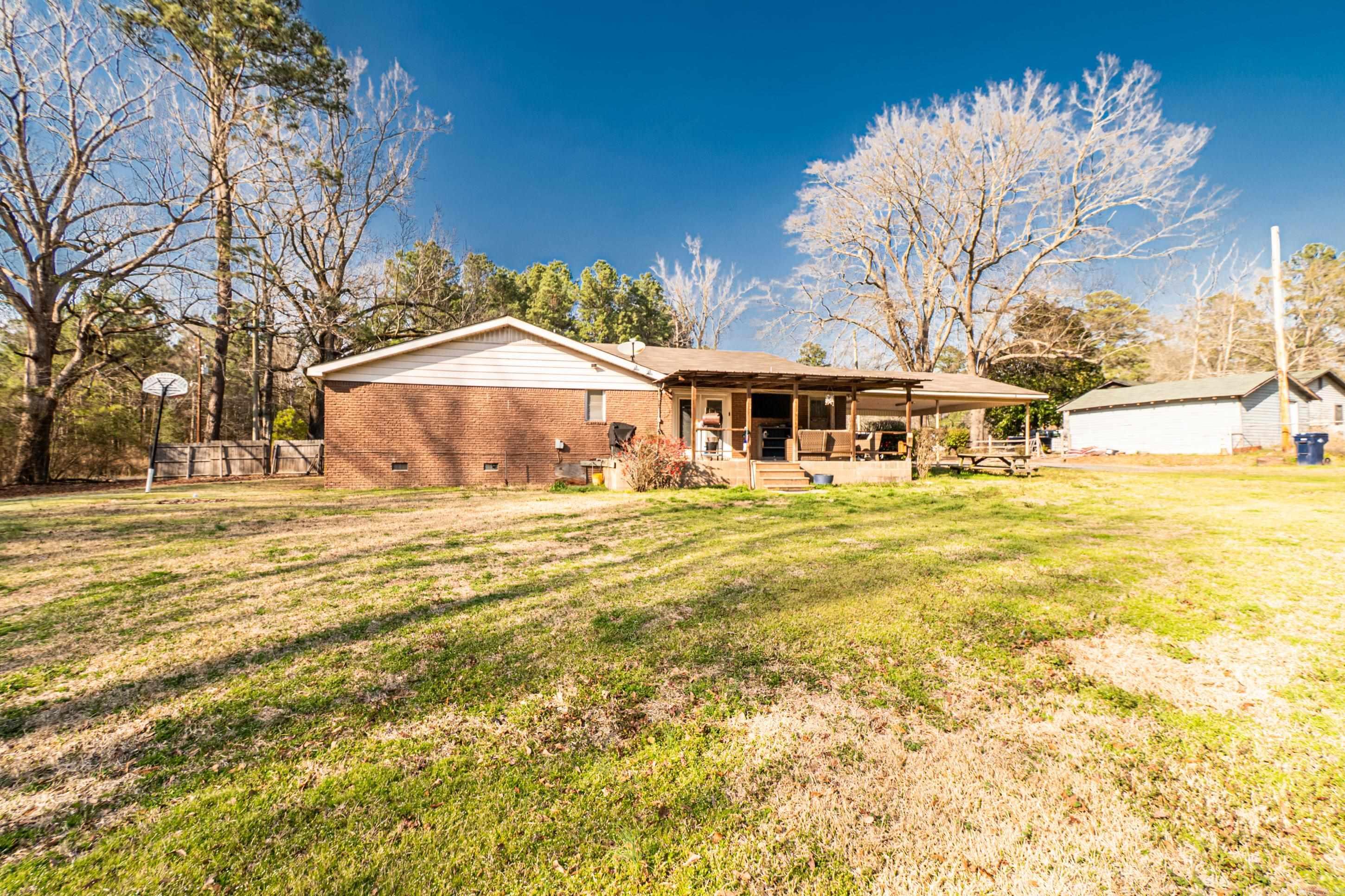 601 W Padgett Rd  El Dorado, AR