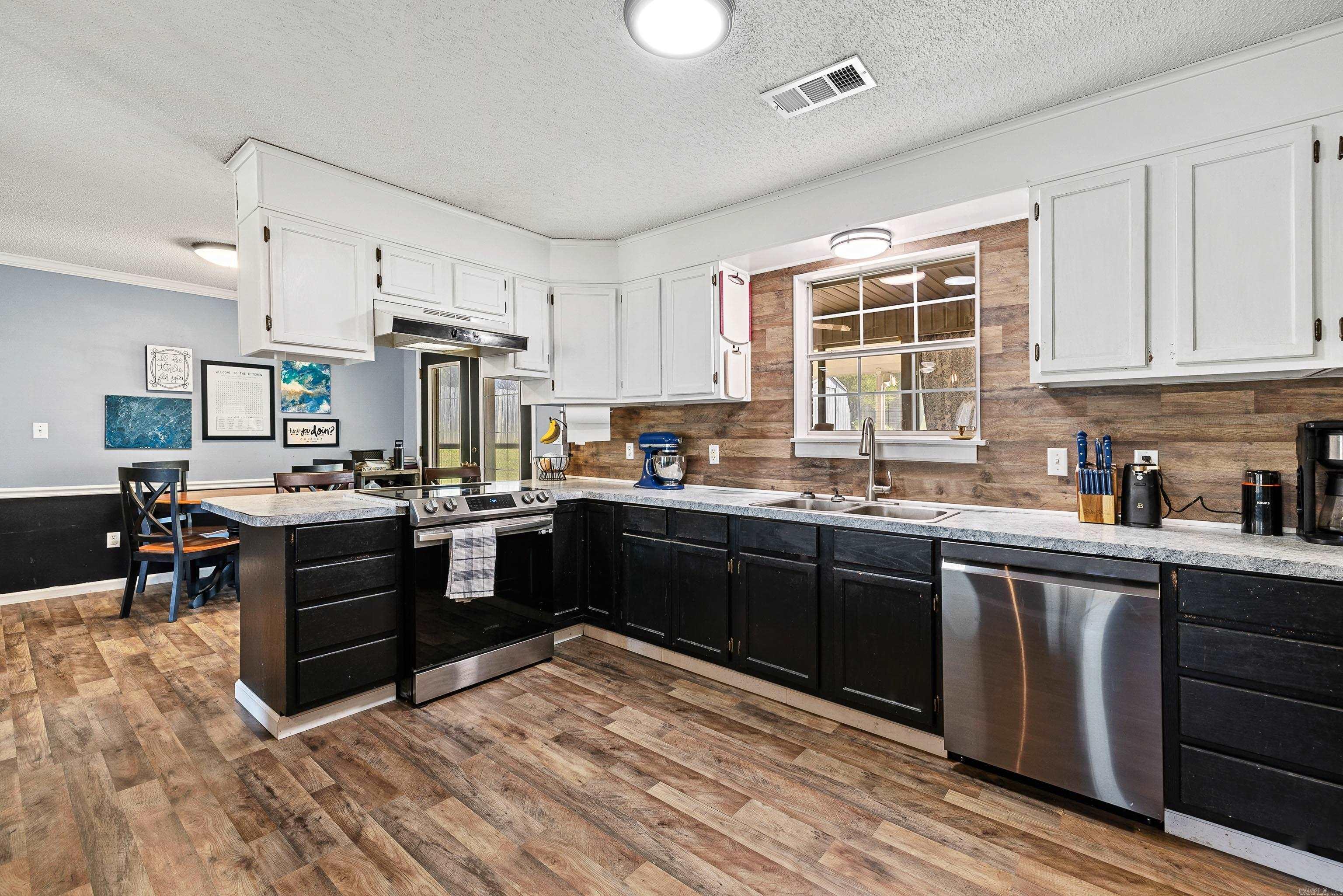 3714  McDaniel  Little Rock, AR