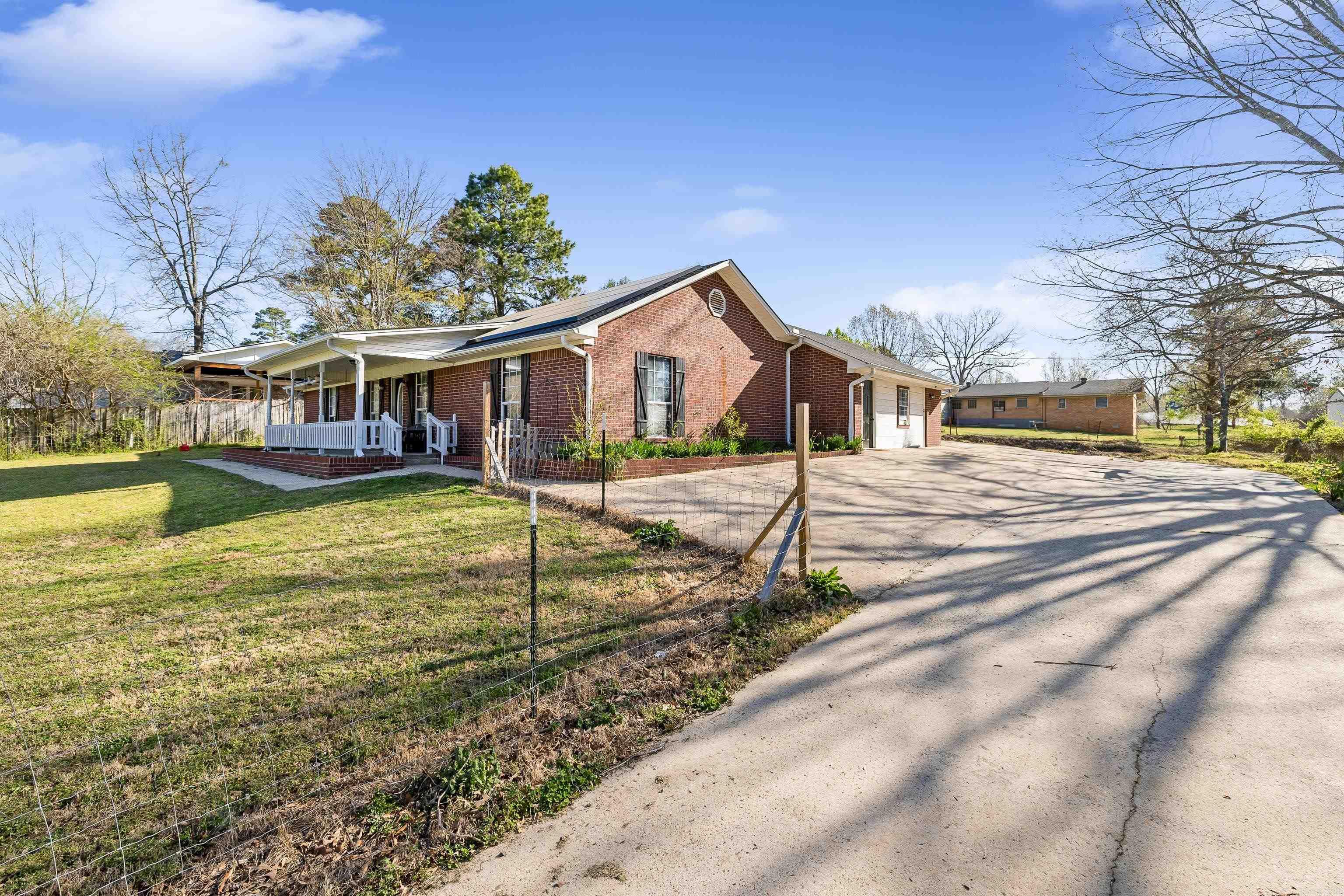 3714  McDaniel  Little Rock, AR