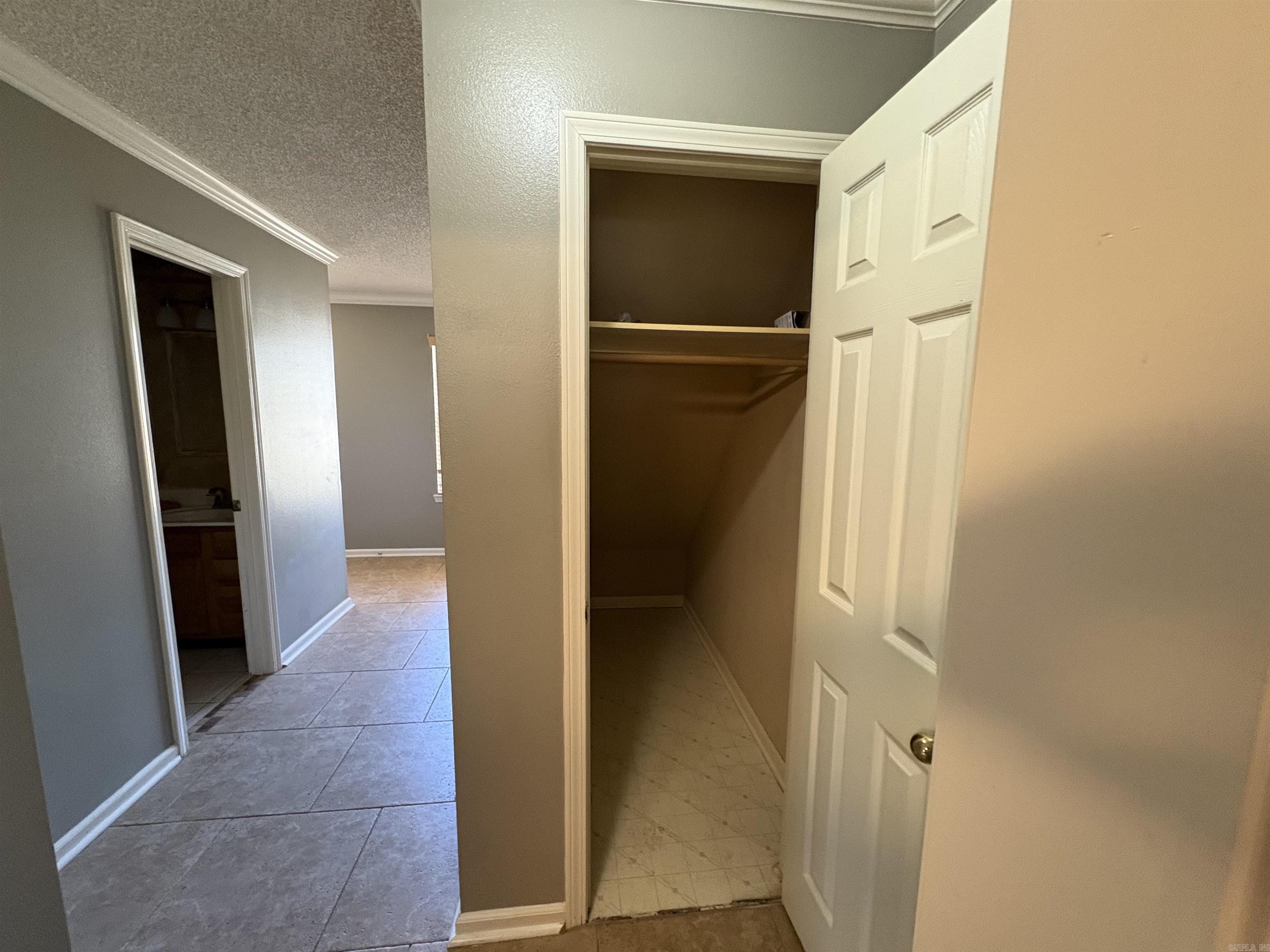 1706 Eagle Point Way Benton, AR 72015