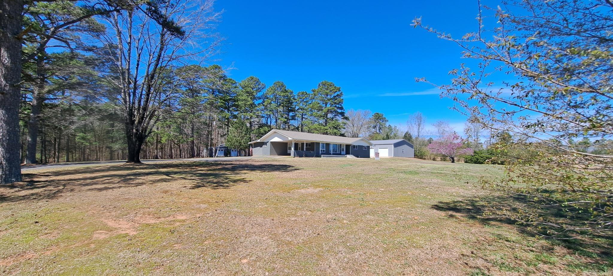 352  Hwy 9 W  Clinton, AR