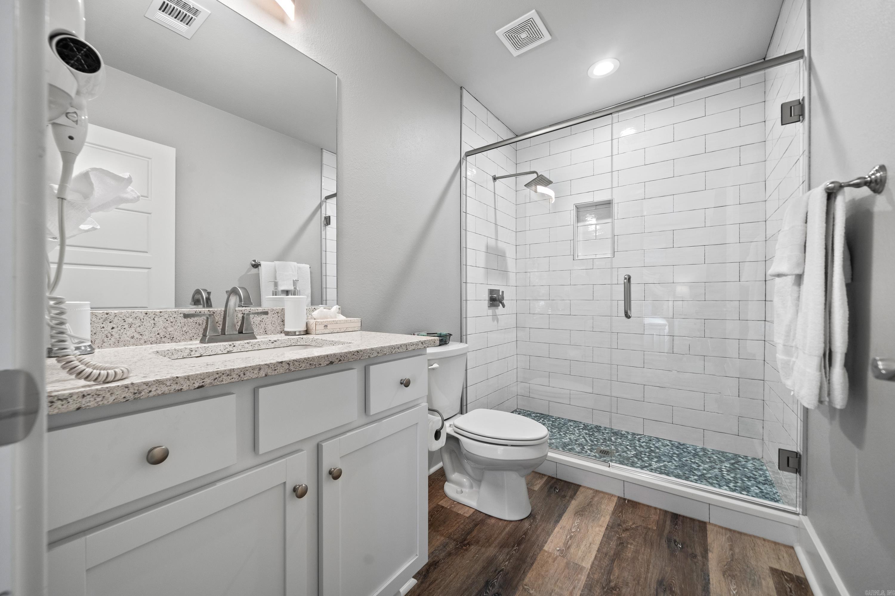 133  Oakwood  Hot Springs, AR
