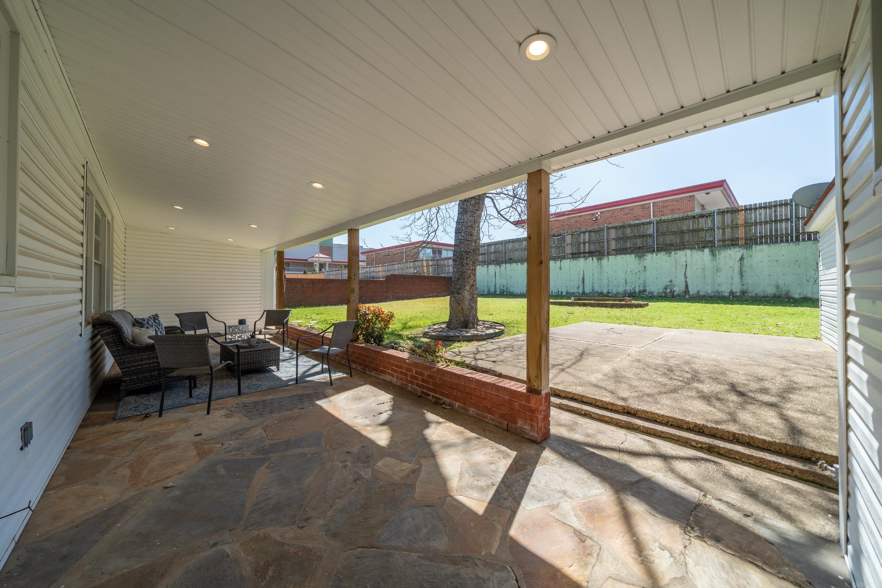 133  Oakwood  Hot Springs, AR
