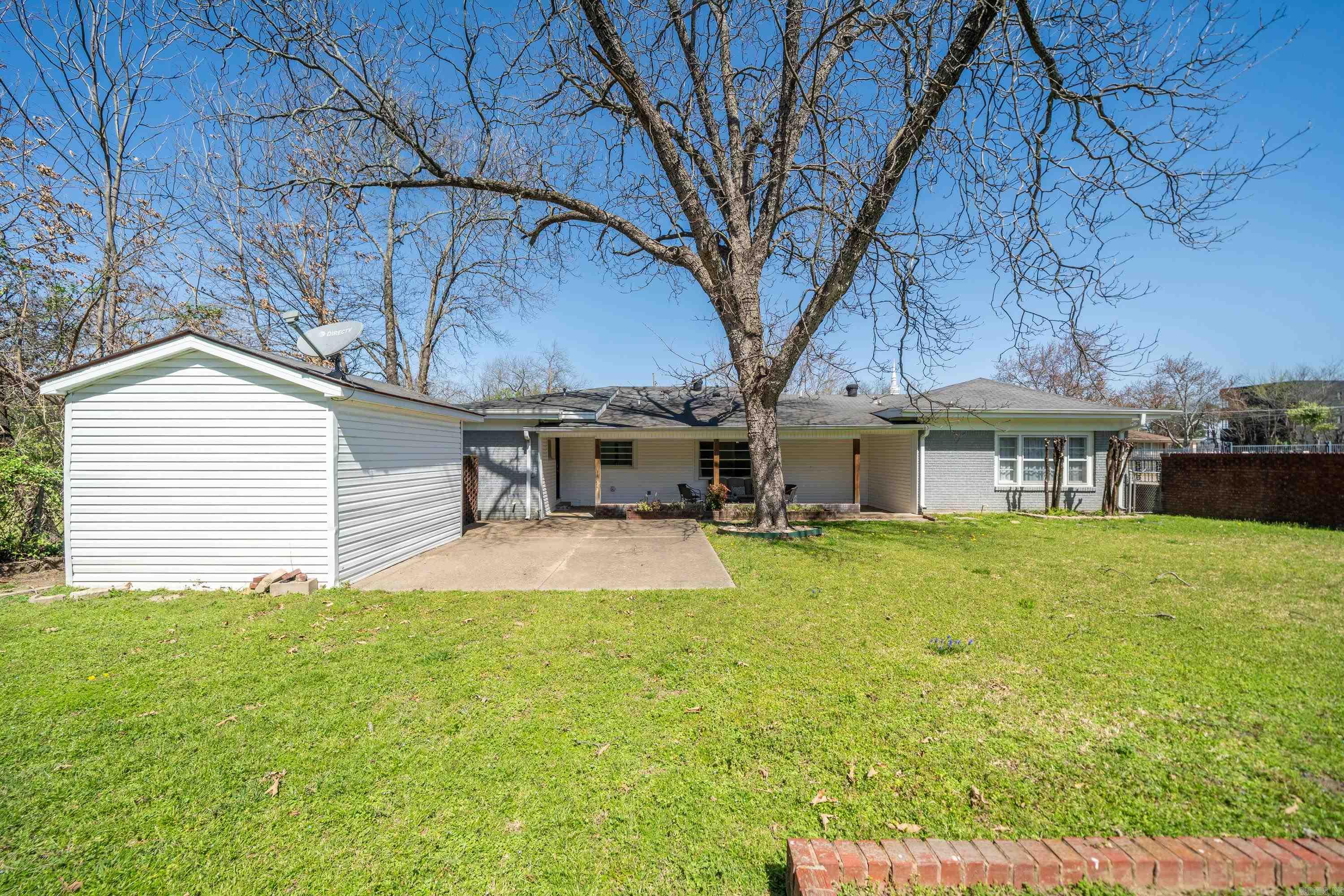 133  Oakwood  Hot Springs, AR