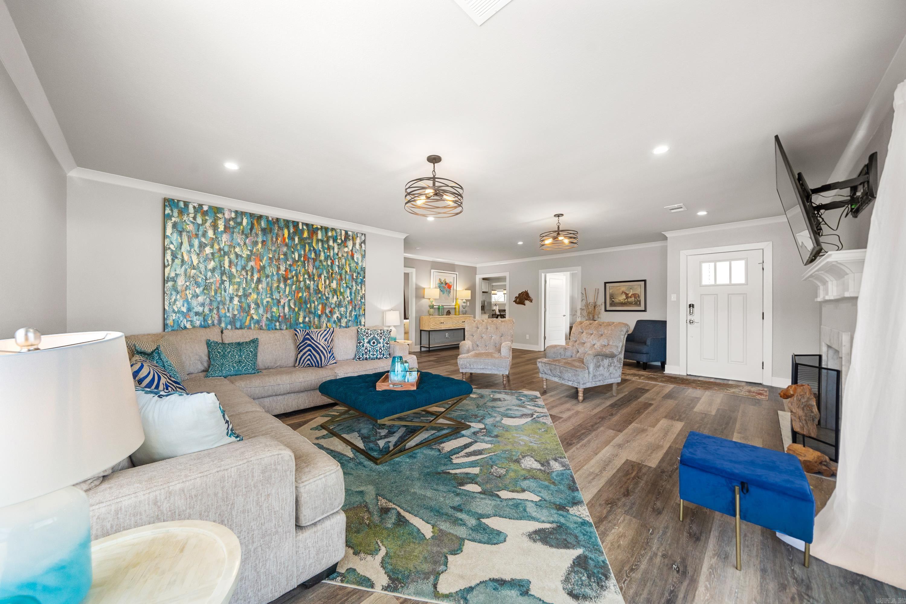 133  Oakwood  Hot Springs, AR