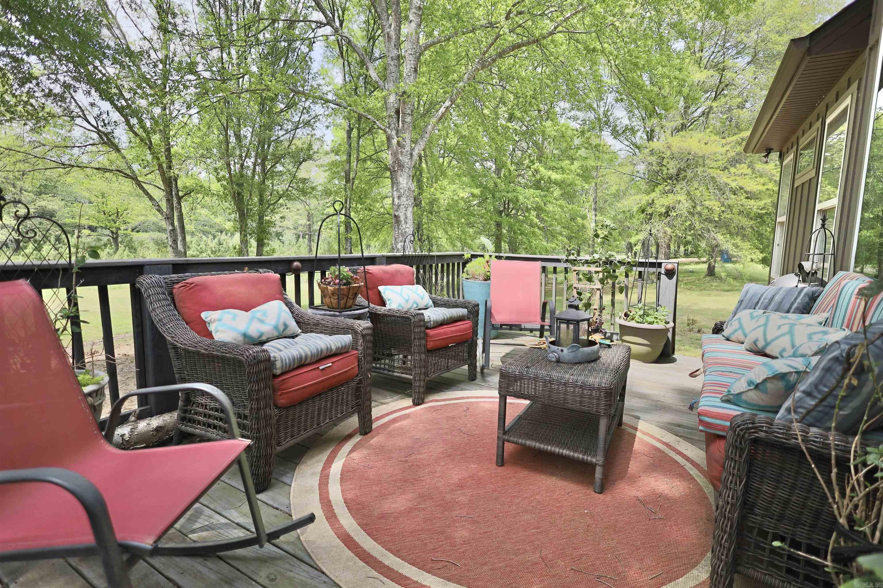 352  Rocky River  Glenwood, AR