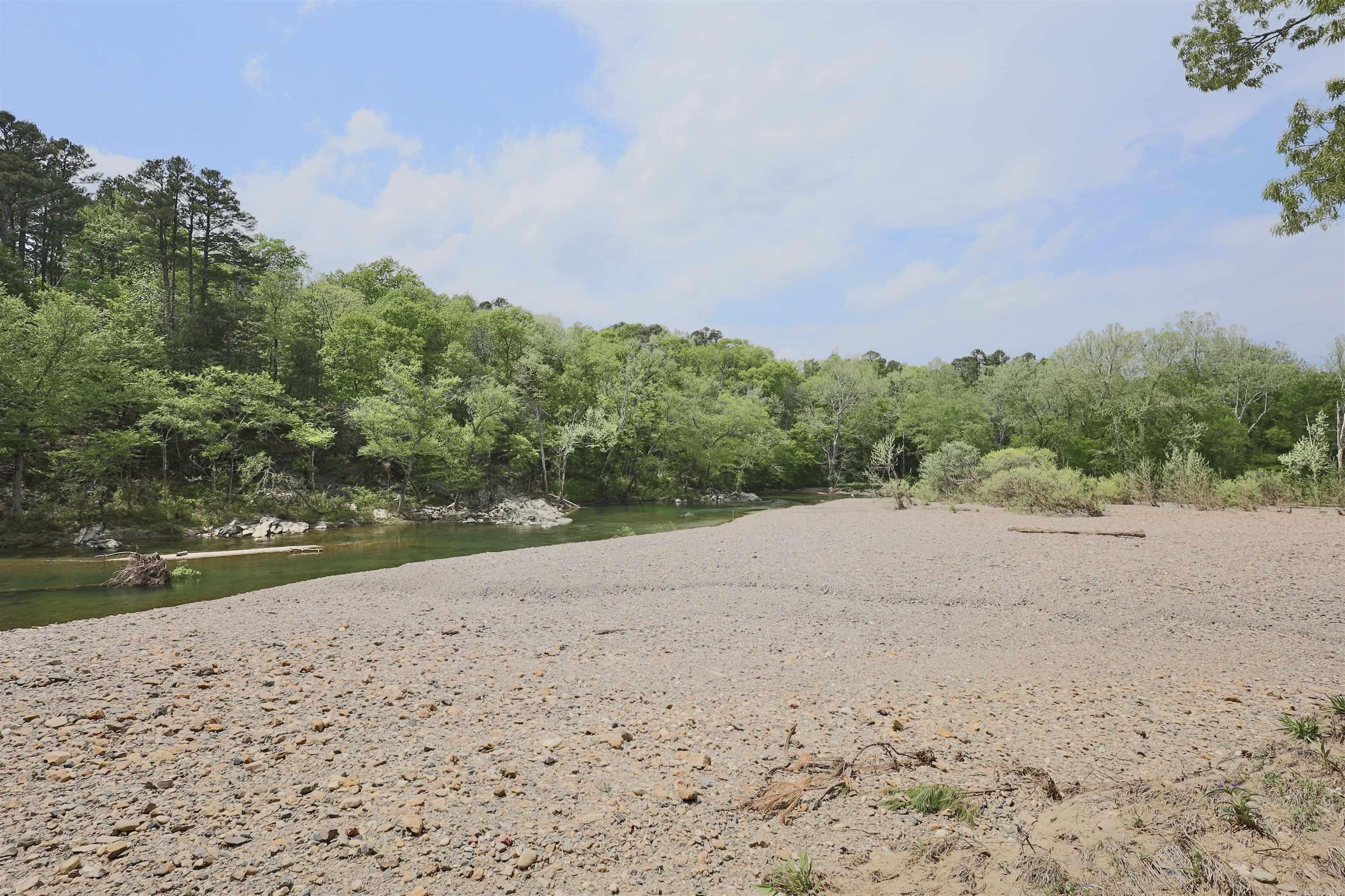 352  Rocky River  Glenwood, AR