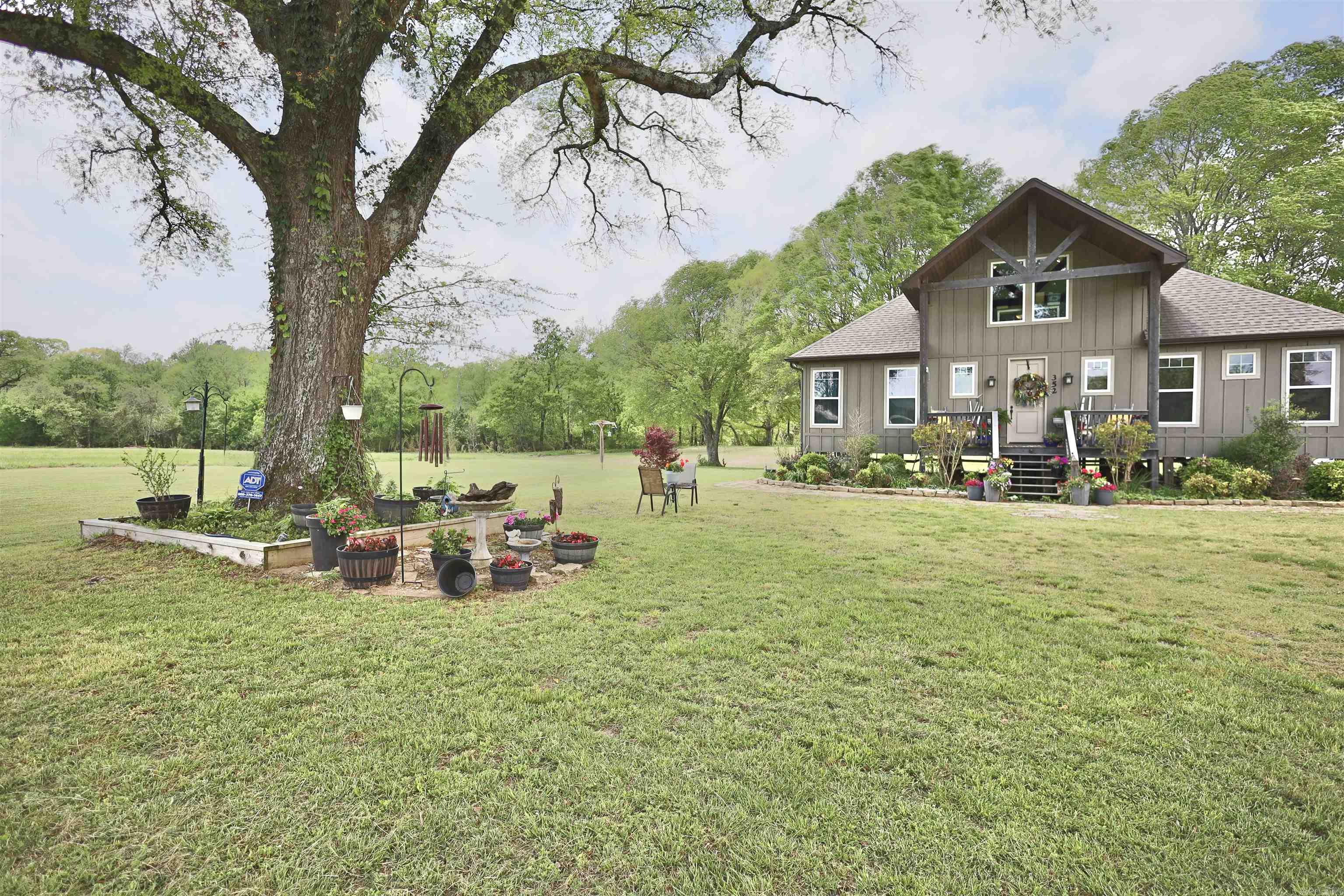 352  Rocky River  Glenwood, AR