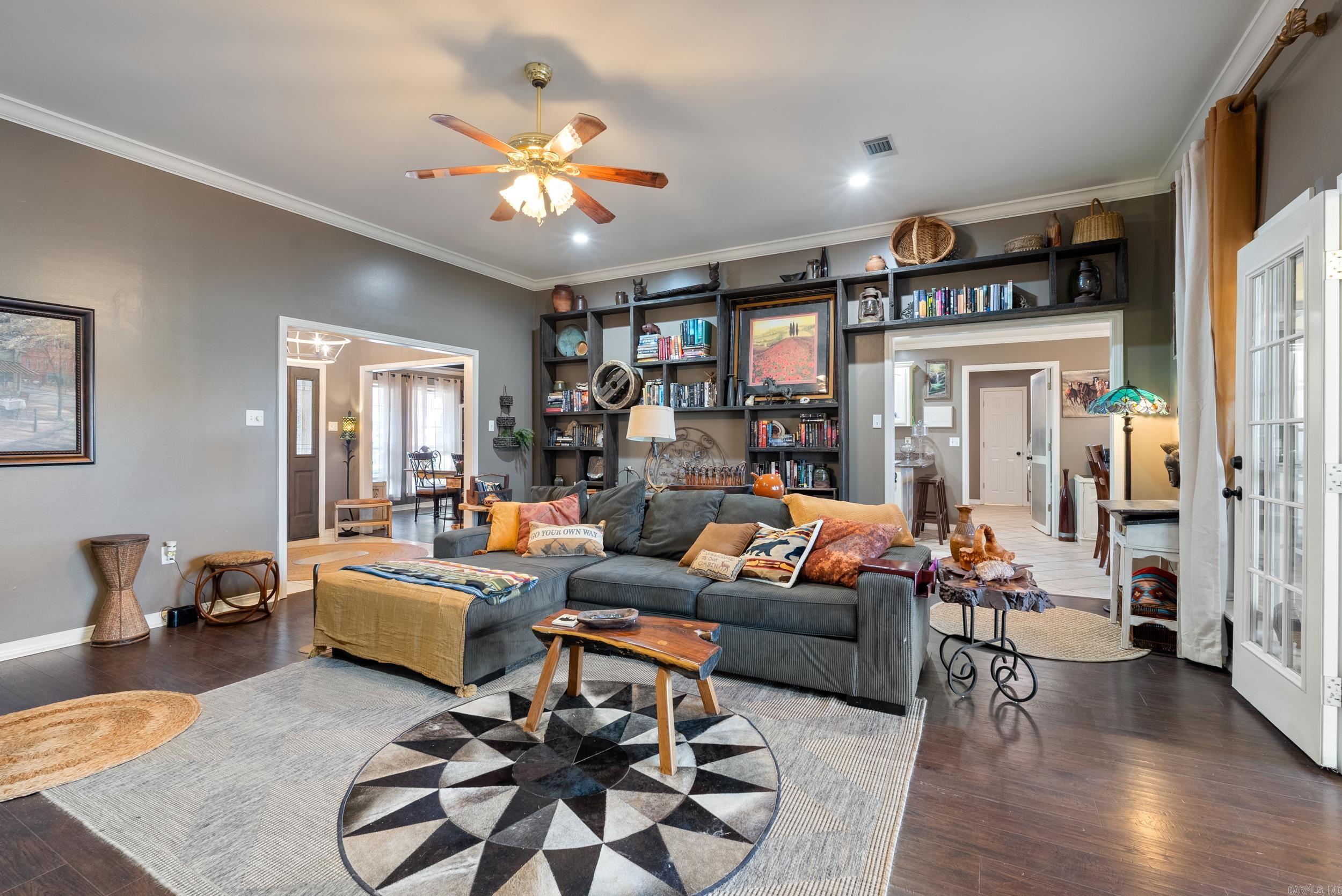 1914  Ridgewood  Clarksville, AR