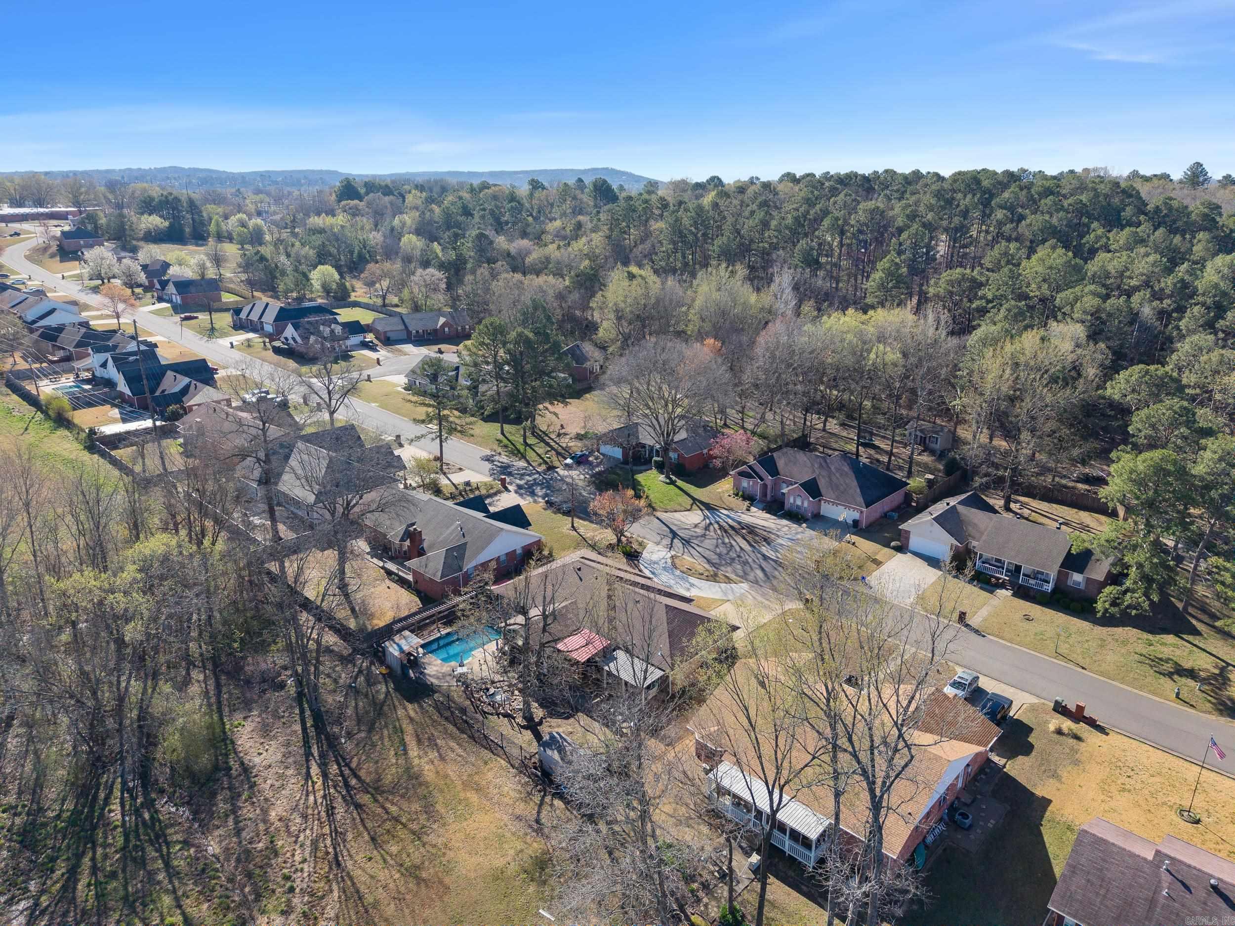 1914  Ridgewood  Clarksville, AR