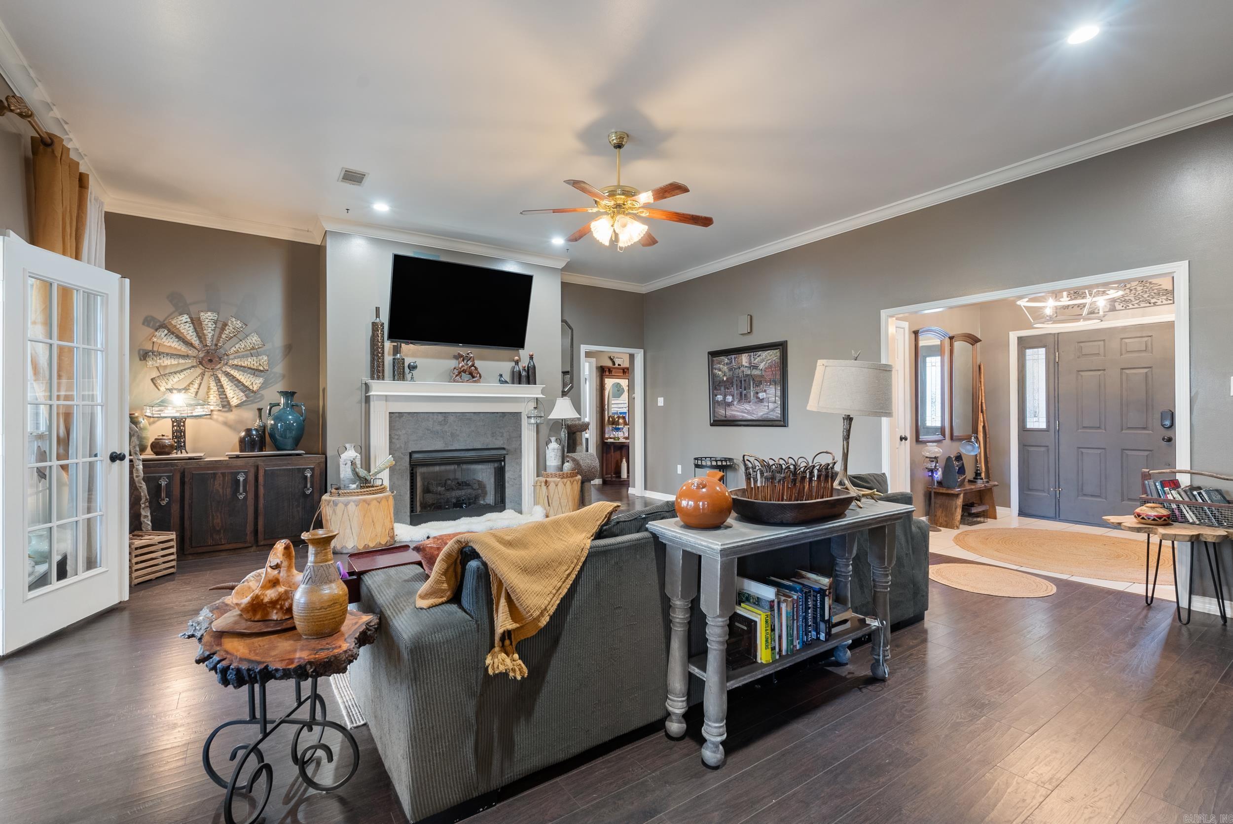 1914  Ridgewood  Clarksville, AR
